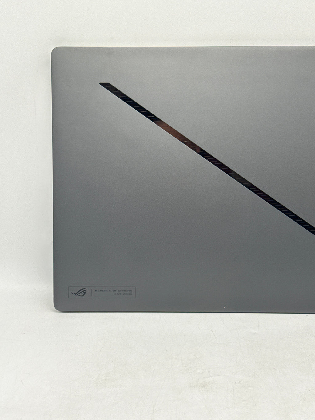 Asus ROG Zephyrus G16 GU605MI Ultra 9 185H 16GB 1TB RTX 4070 - Used