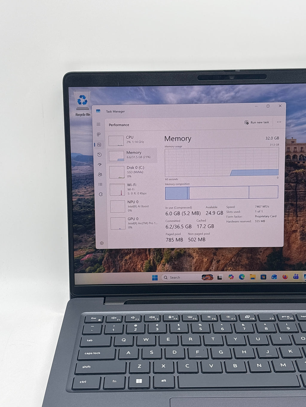 Dell Pro Max 14 Ultra 7 265H 32GB RAM 512GB SSD - Bios Locked Read