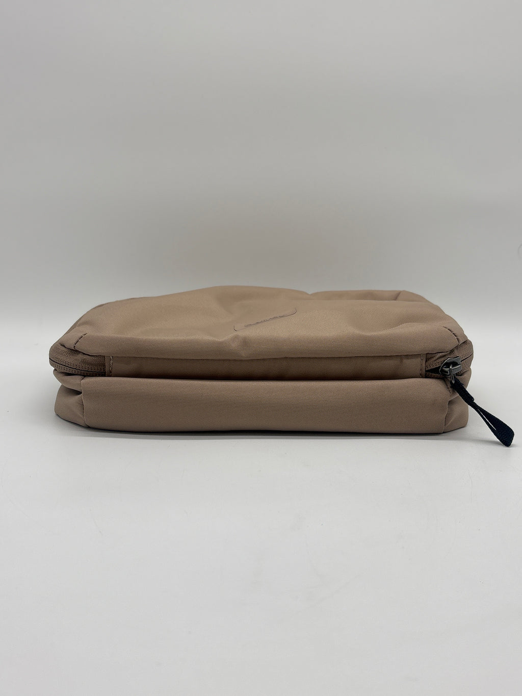 Bellroy EDHA-STO-215 Toiletry Bag - Stone - Excellent Condition