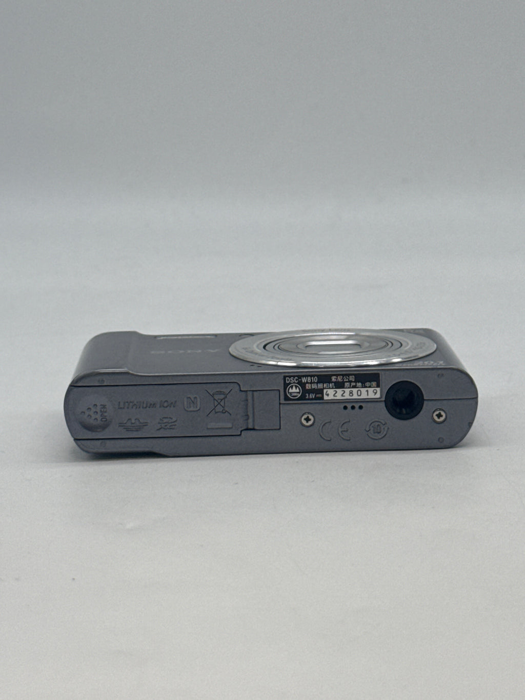 Sony CyberShot DSC W810 20.1 MP Digital Camera
