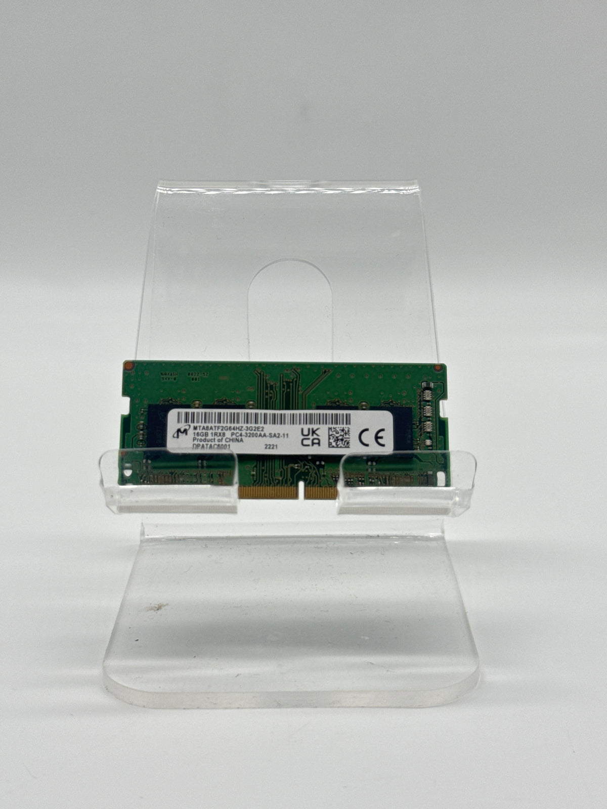 Micron MTA8ATF2G64HZ-3G2E2 16GB DDR4 3200MHz SO-DIMM RAM - Used