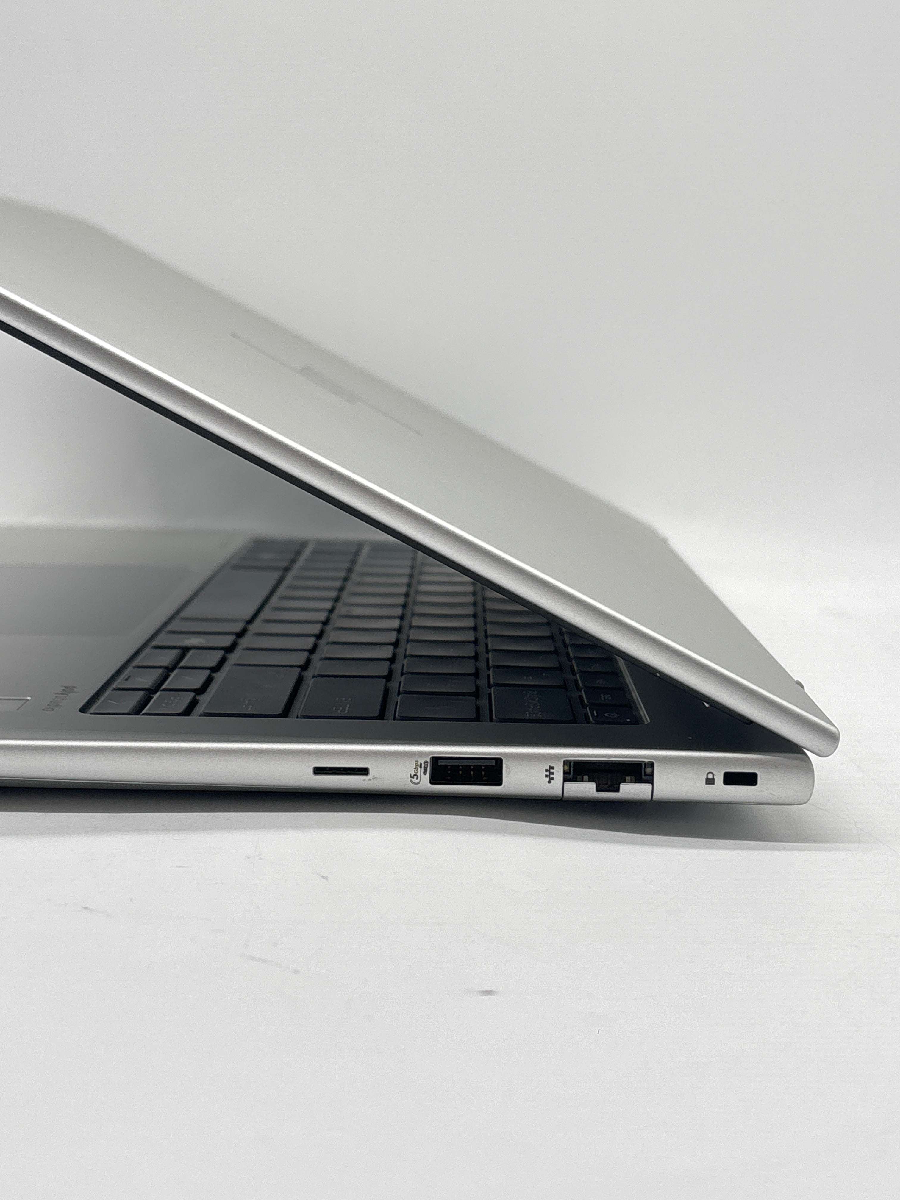 HP EliteBook 645 G11 Ryzen 7 Pro 7735U 16GB RAM 512GB SSD - For Parts