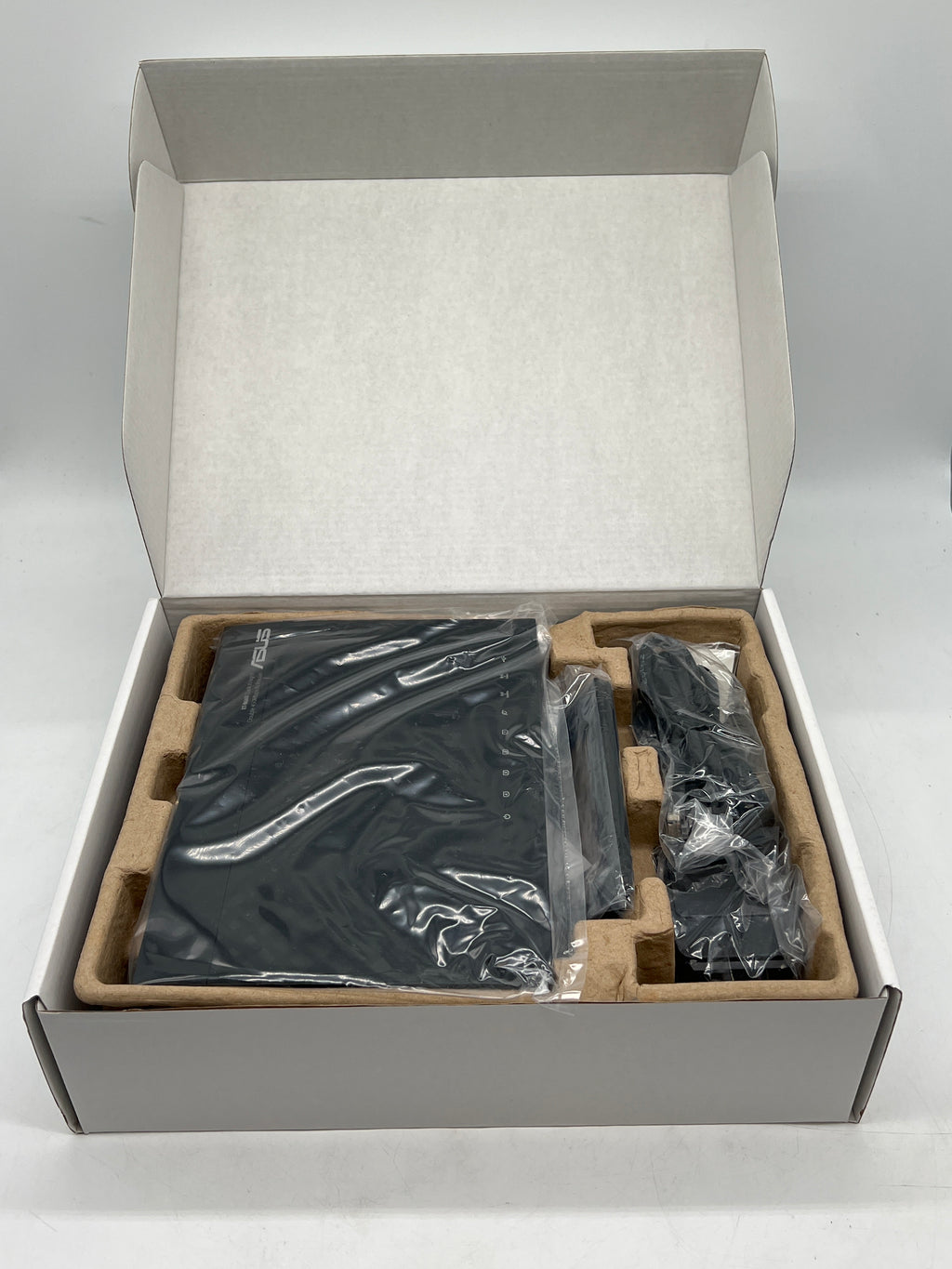 ASUS RT-N66U Dual-band Wireless-N900 Gigabit Router - Open Box