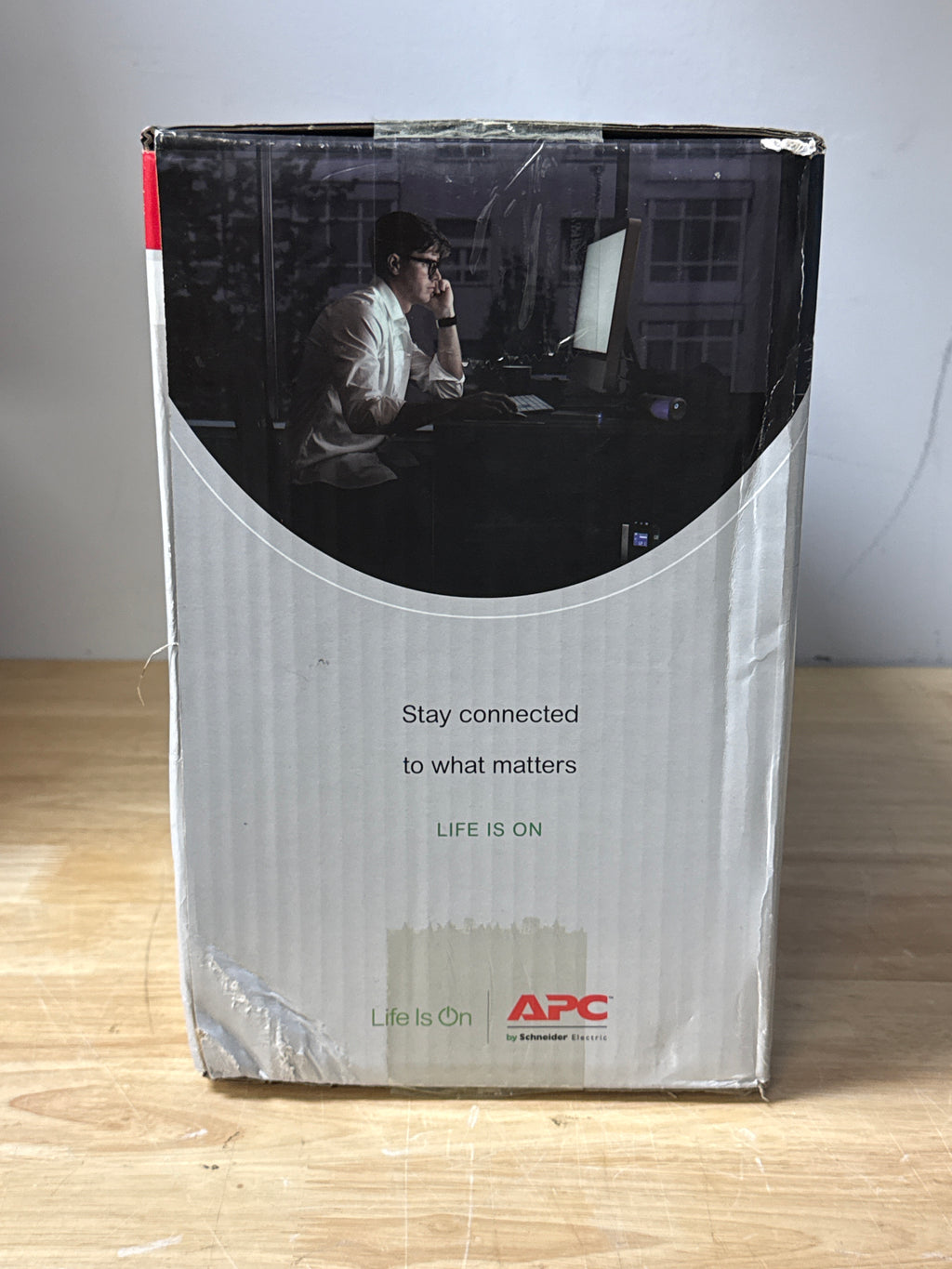 APC Back-UPS Pro 1500VA 900W Battery Backup BN1500M2 New