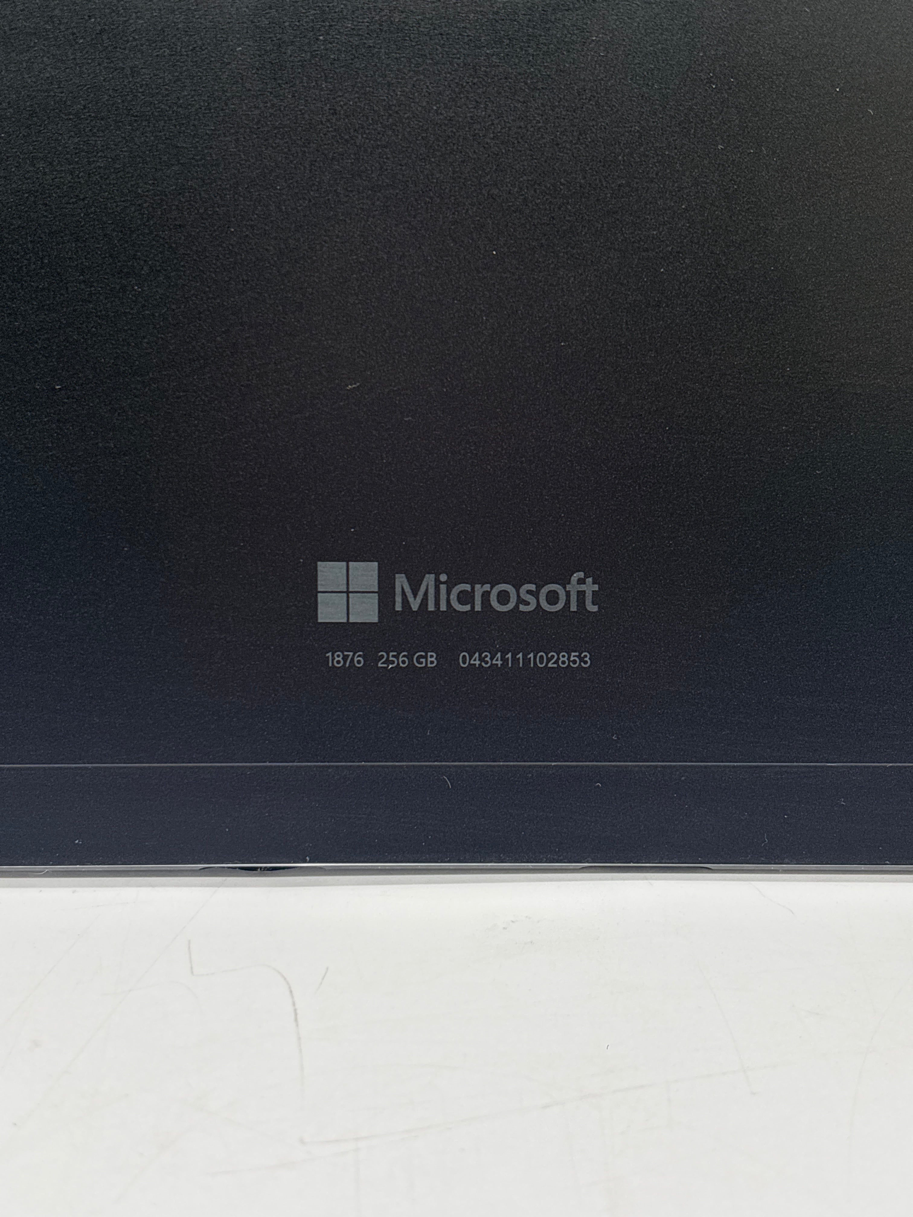 Microsoft Surface Pro X 1876 Microsoft SQ1 8GB RAM 256GB SSD - For Parts (Read DESC)