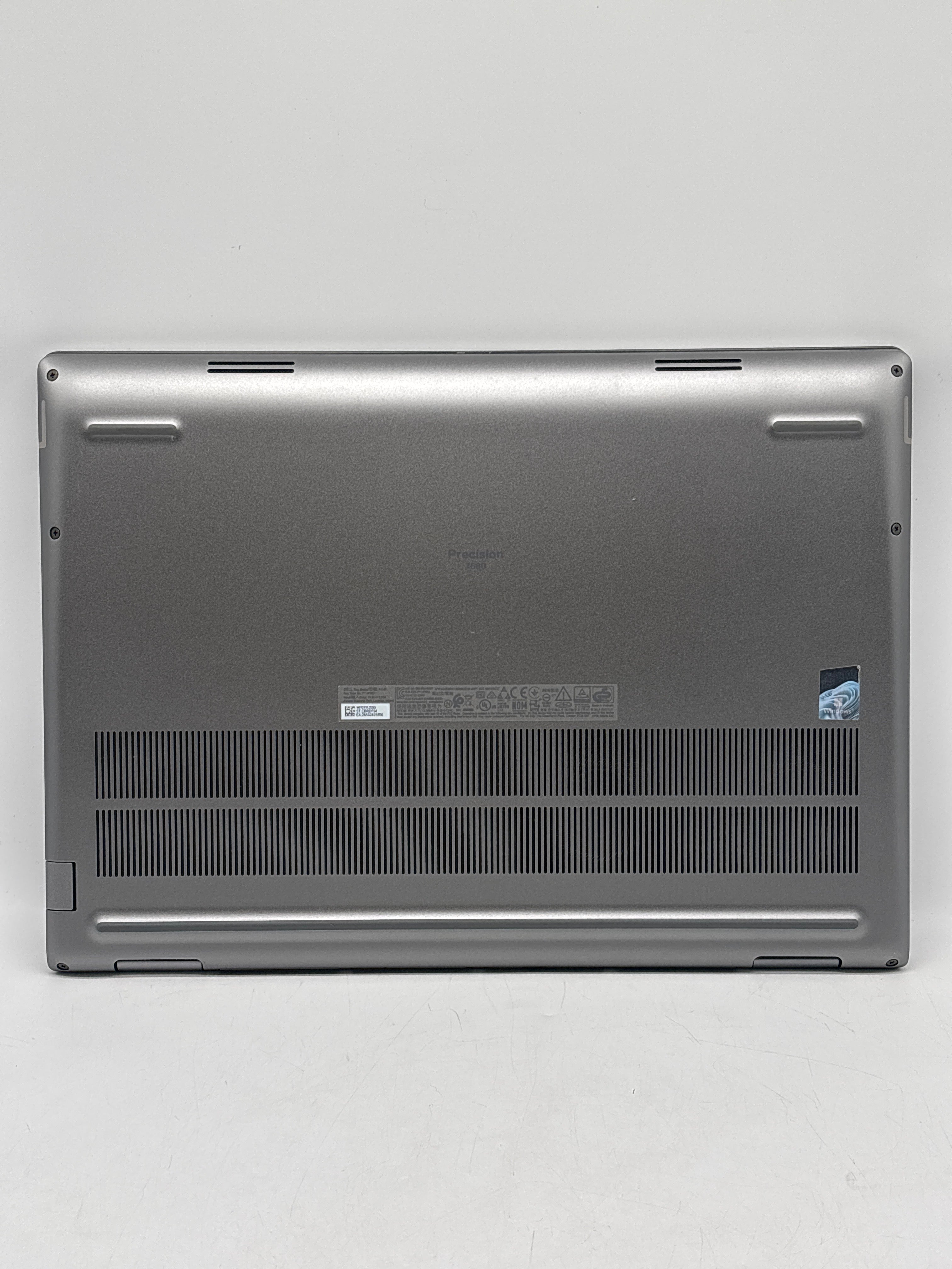 Dell Precision 7680 i7-13850HX 32GB RAM 1TB SSD RTX 1000 Ada Used