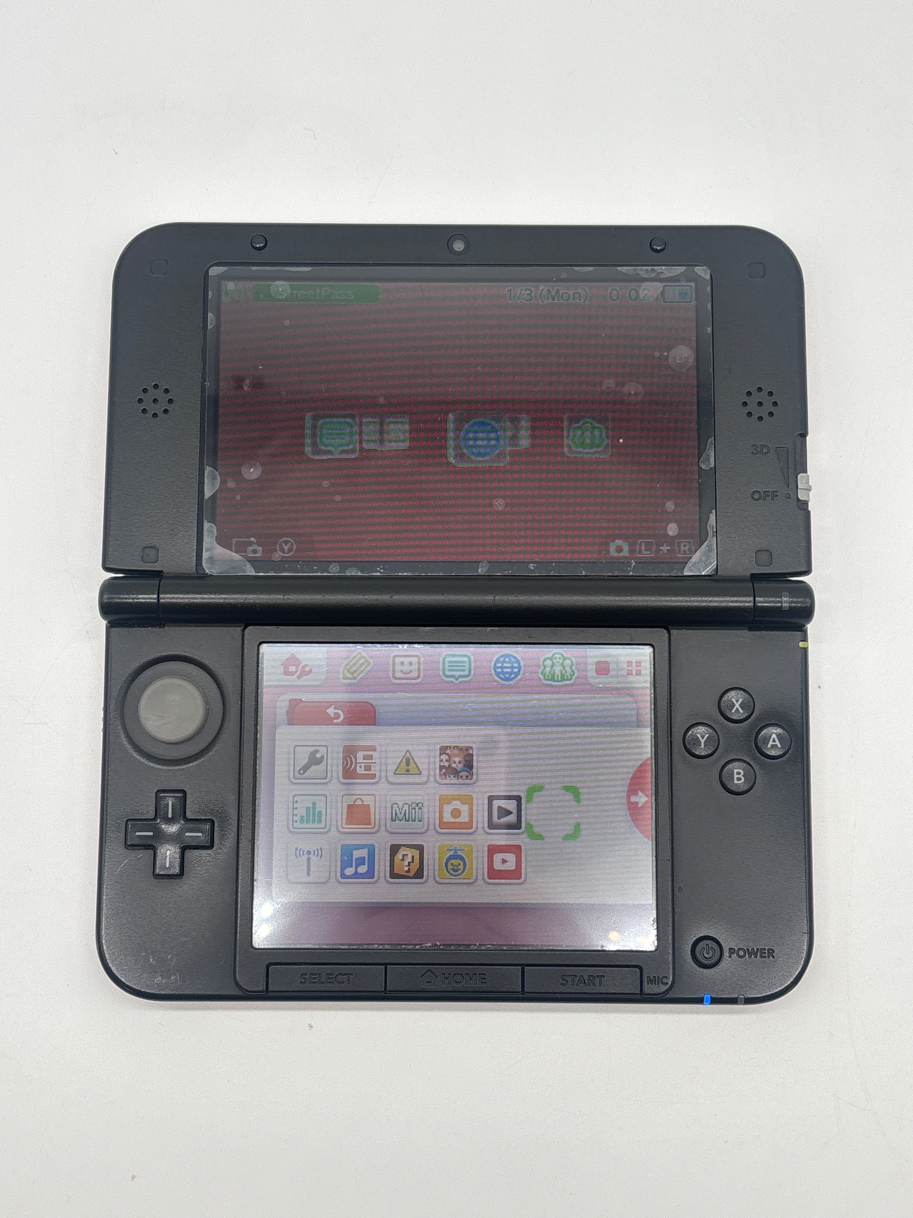 Nintendo 3DS XL Limited Edition Super Mario Bros 2 w/ Charger