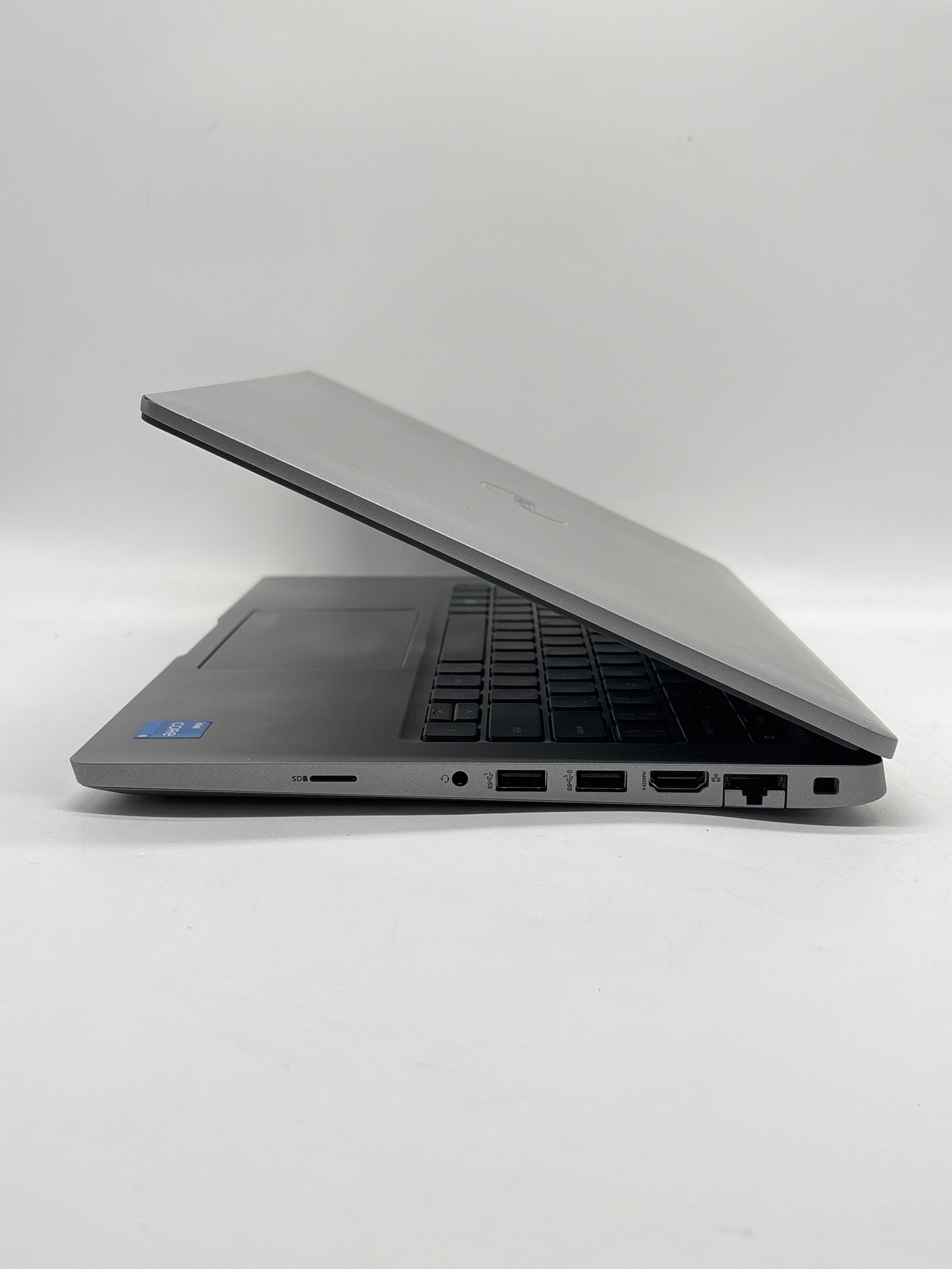 Dell Latitude 5430 14" Core i5-1235U 16GB RAM 256GB SSD Gray - Used