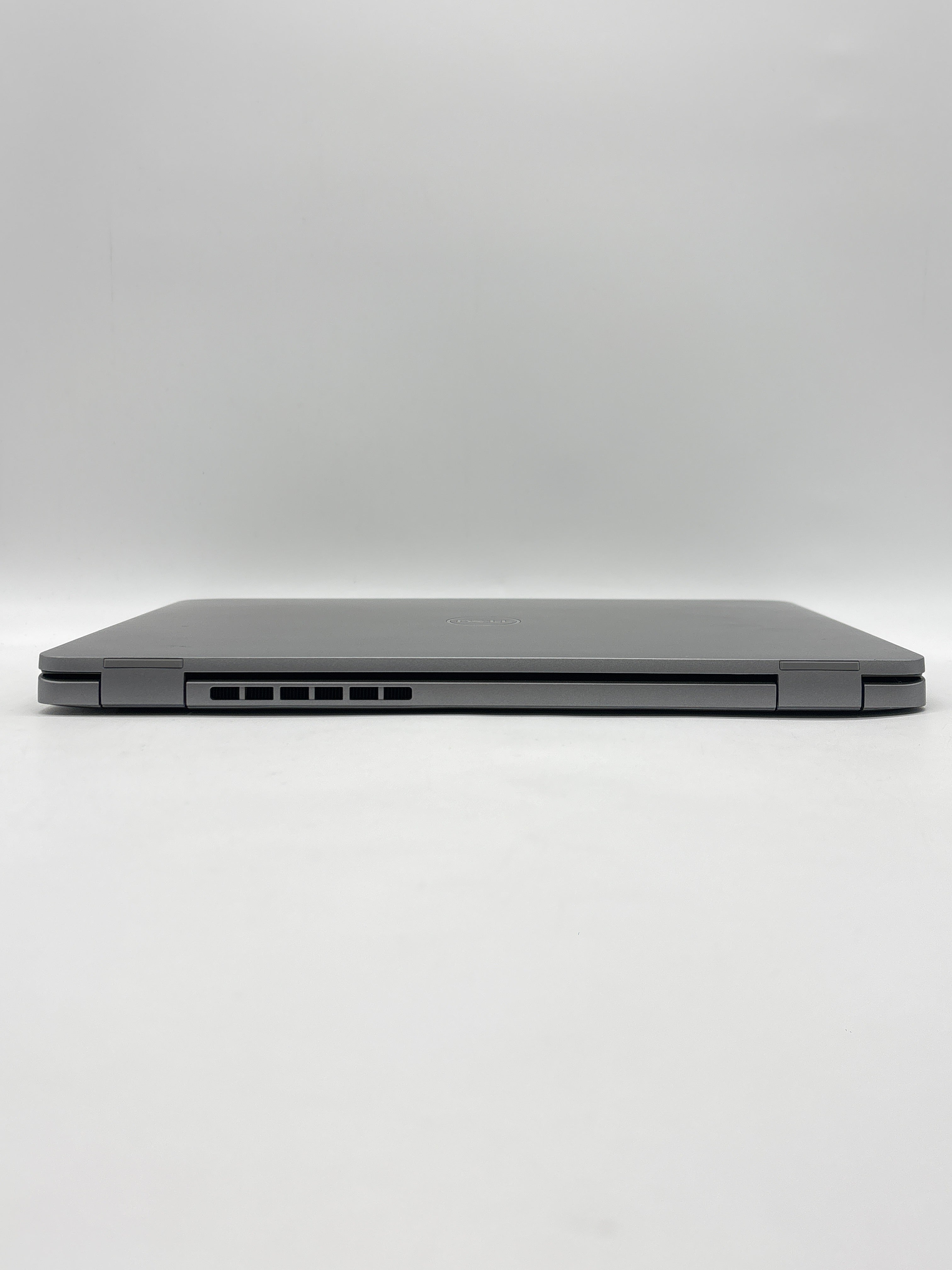 Dell Latitude 3340 i3-1215U 8GB RAM 256GB SSD
