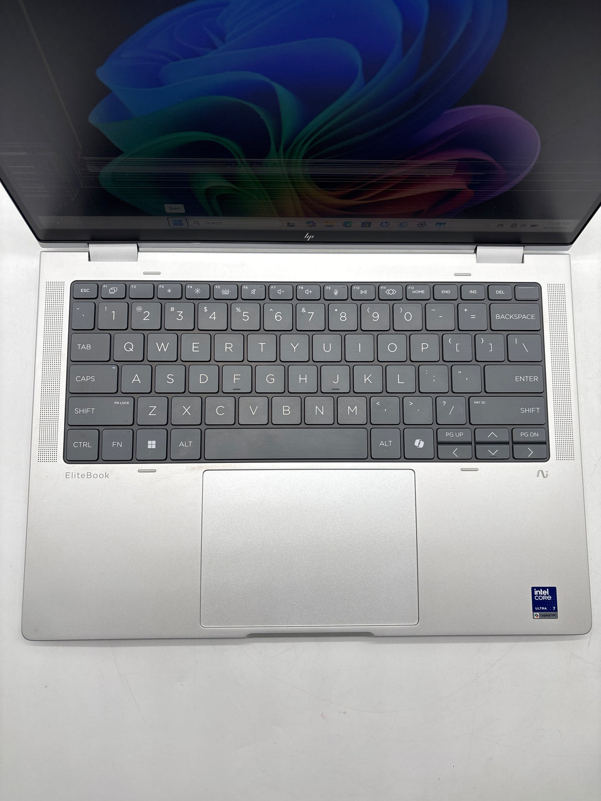 HP Elitebook X Flip G1i 14" Ultra 7 268V 32GB RAM 1TB SSD Silver - Bad Display