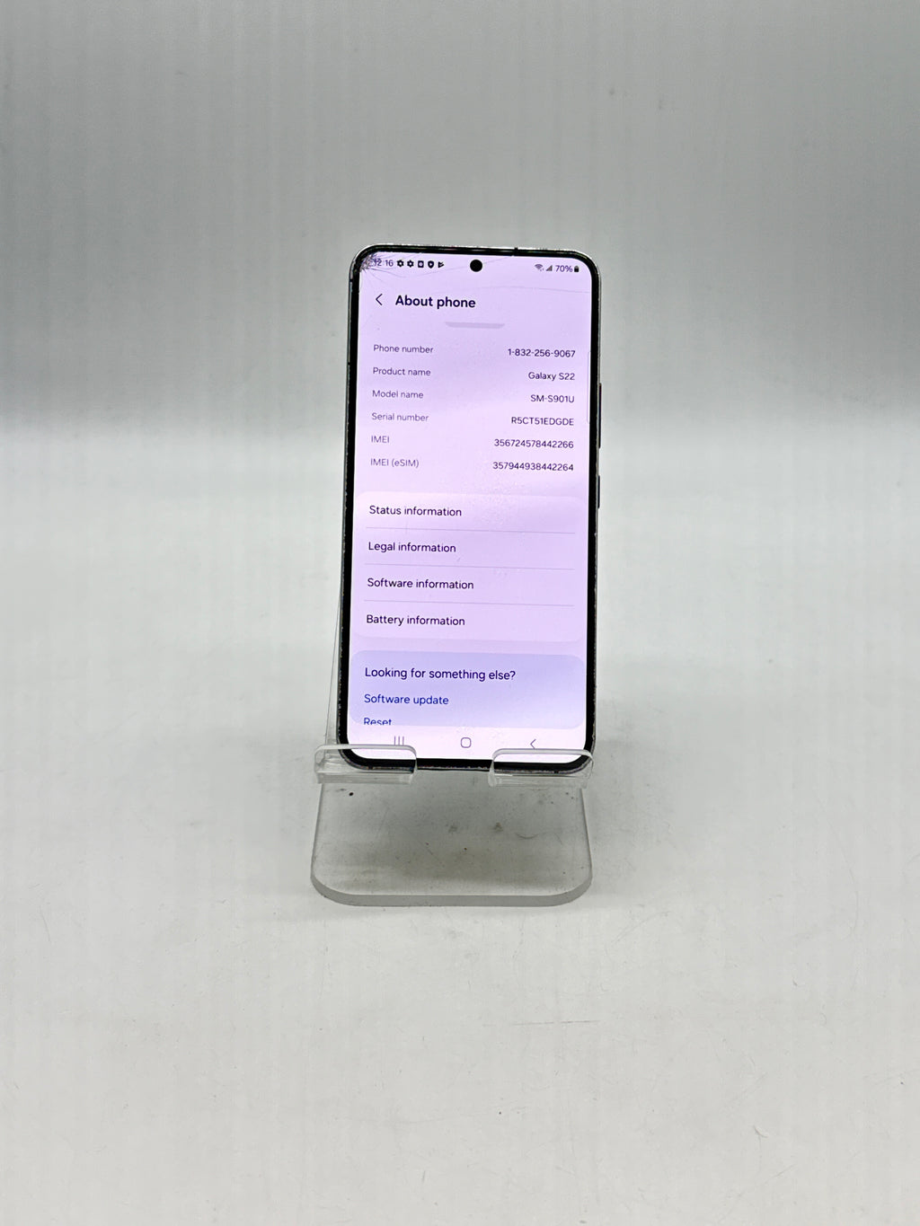 T Mobile Samsung Galaxy S22 SM-S901U 256GB - Cracked Screen