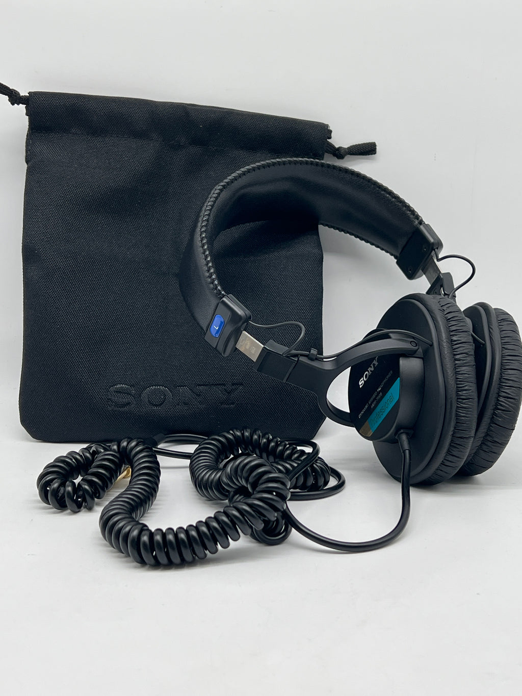 Sony MDR-7506 Wired Over-Ear Dynamic Studio Monitoring - Used