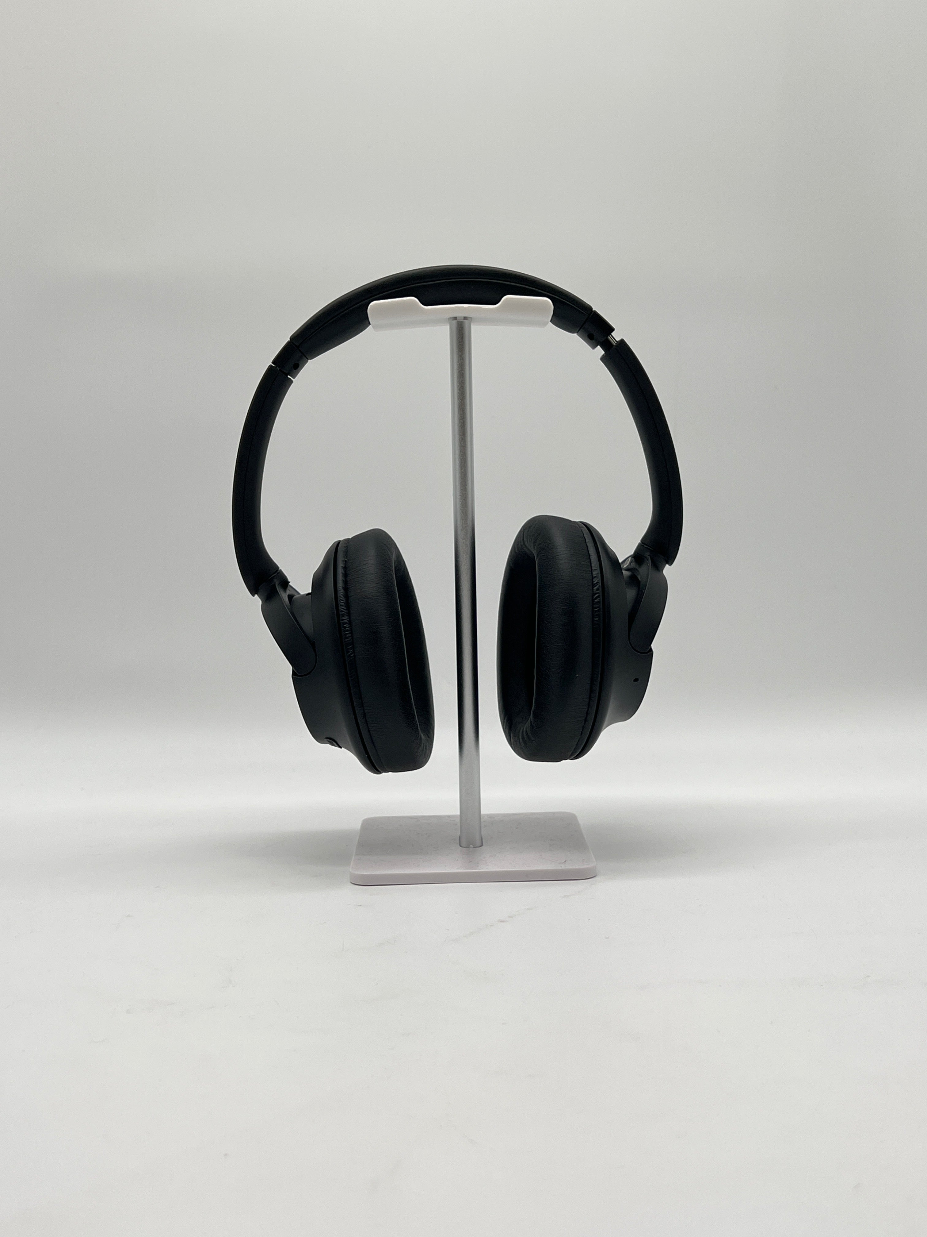 Sony WH-CH720N Black Wireless Noise Cancelling Headphones - Used
