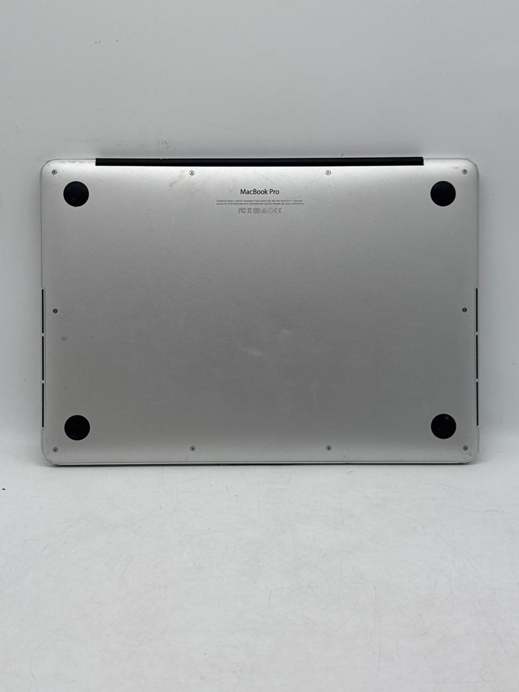 Apple MacBook Pro 13in Retina 2015 Core i5 5257U 8GB RAM 128GB Read