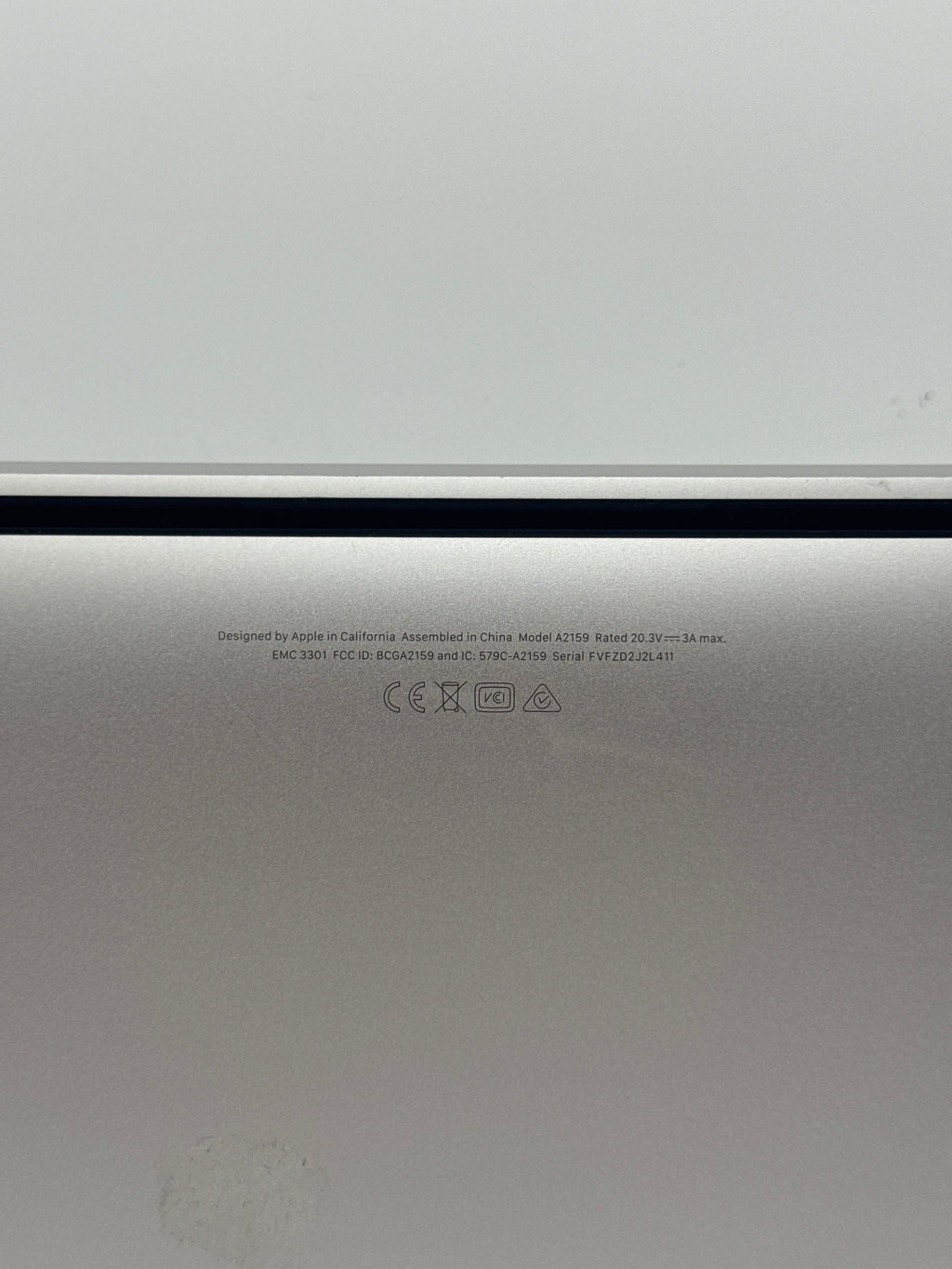 Apple MacBook Pro 13" A2159 i5 8GB RAM 128GB SSD - No Power