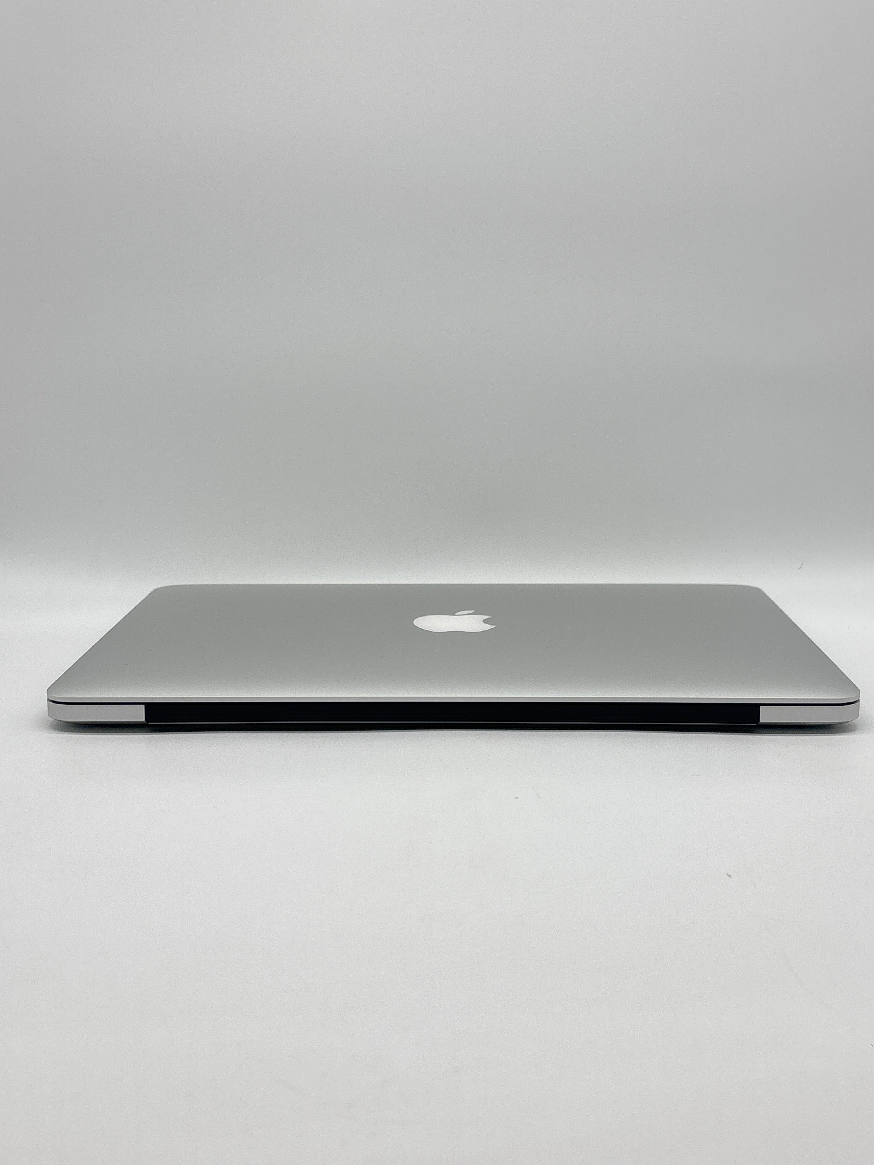 Apple MacBook Pro 13 Inch A1502 2015 i5 8GB RAM 128GB SSD (Cycle Count 60)