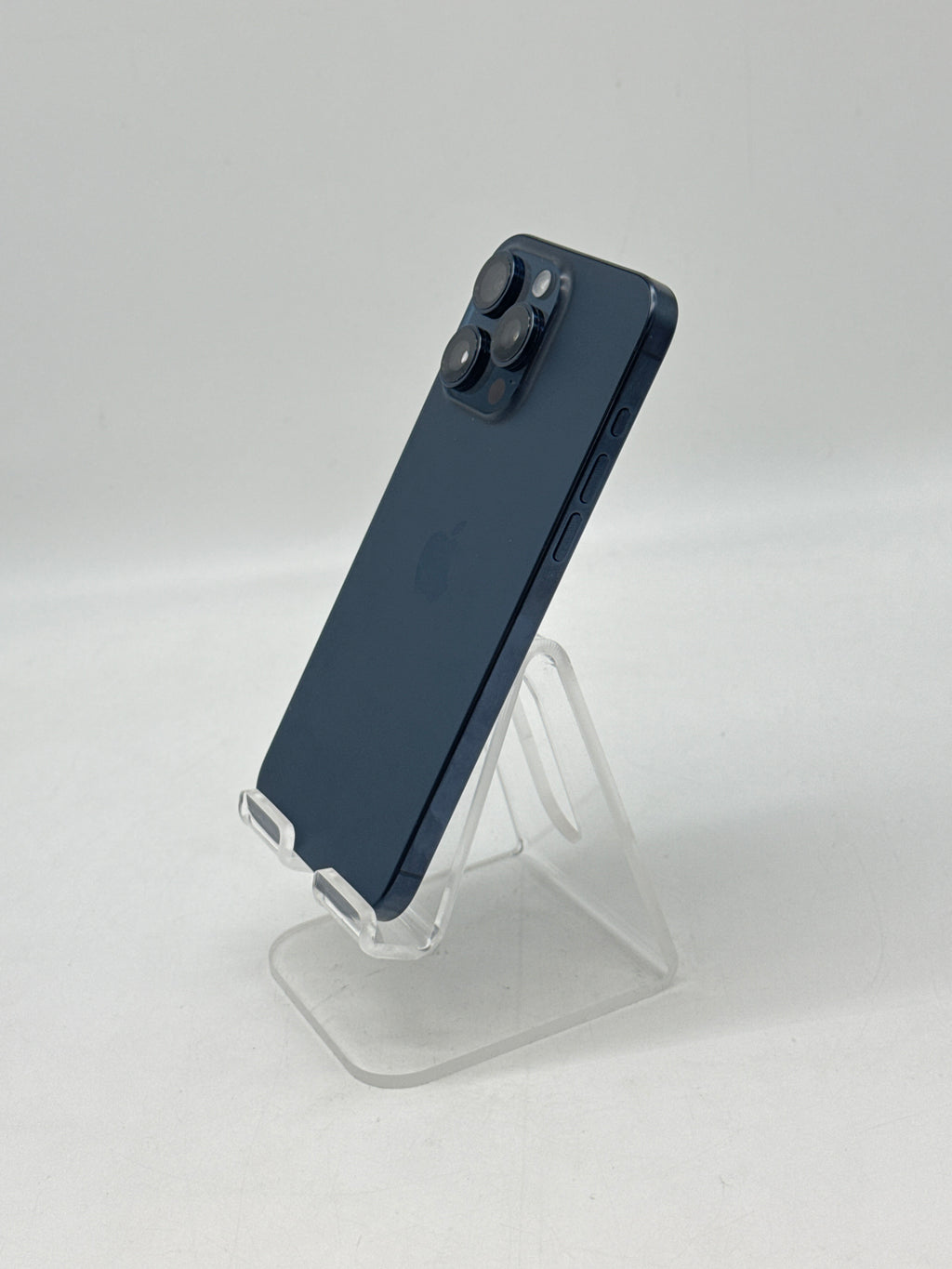 Apple iPhone 15 Pro Max 1TB Factory Unlocked Blue Titanium - Used with Box