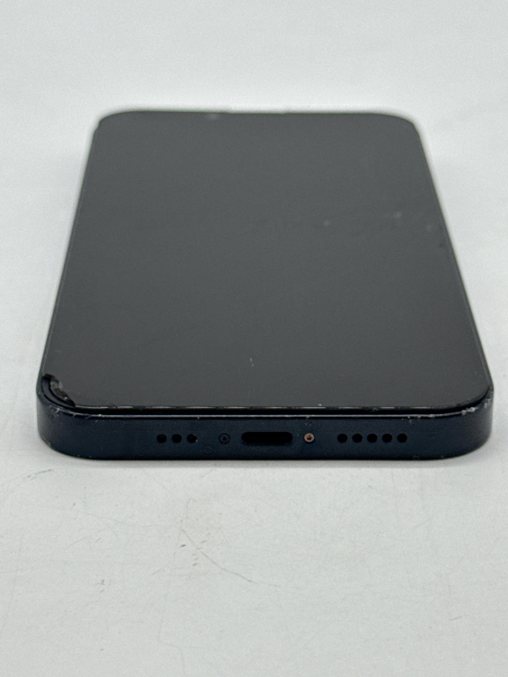 Apple iPhone 13 128GB Factory Unlocked Midnight - Cracked Screen Bad LCD