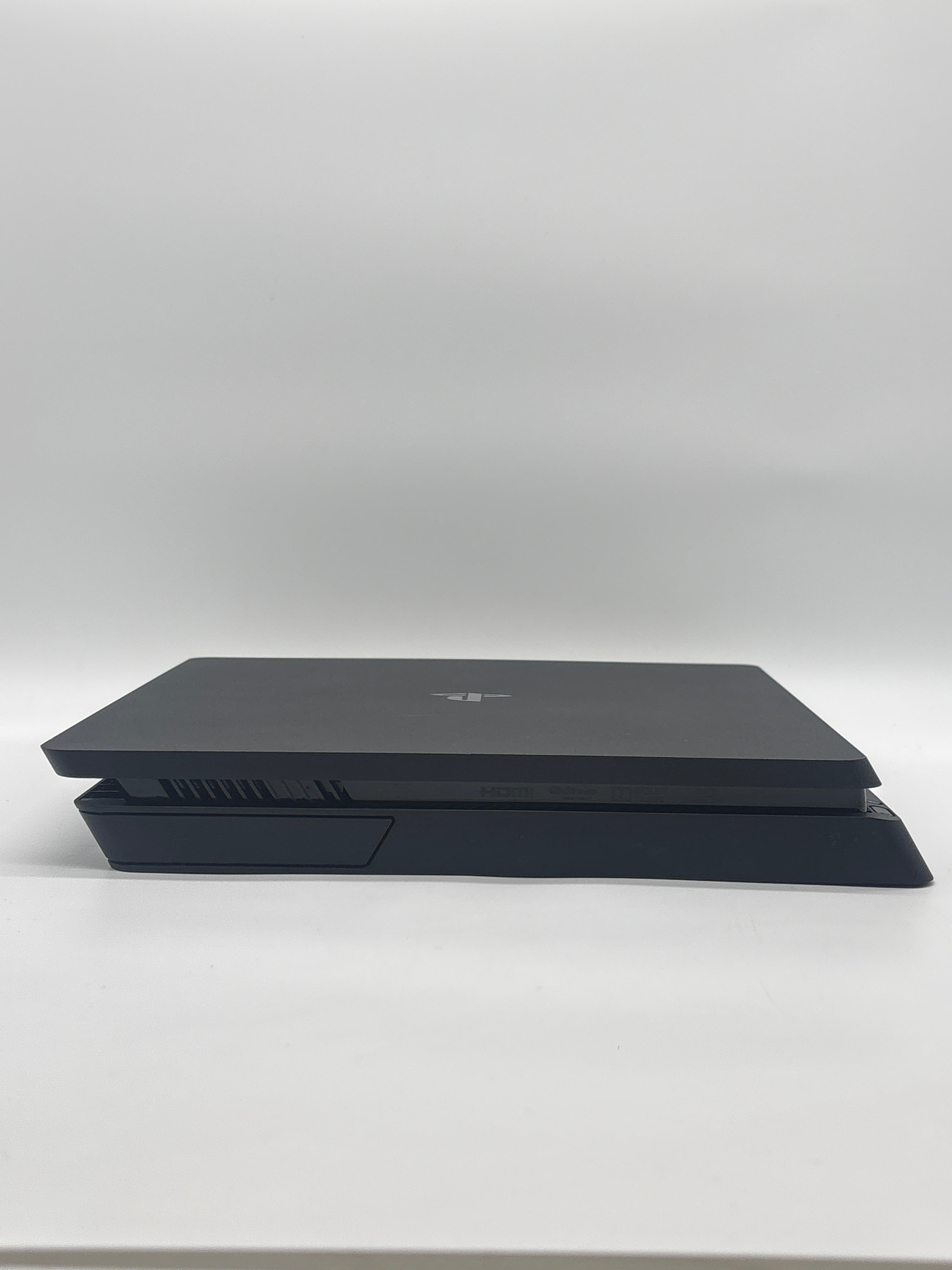 Sony PlayStation 4 CUH-2015A 500GB Home Console Black