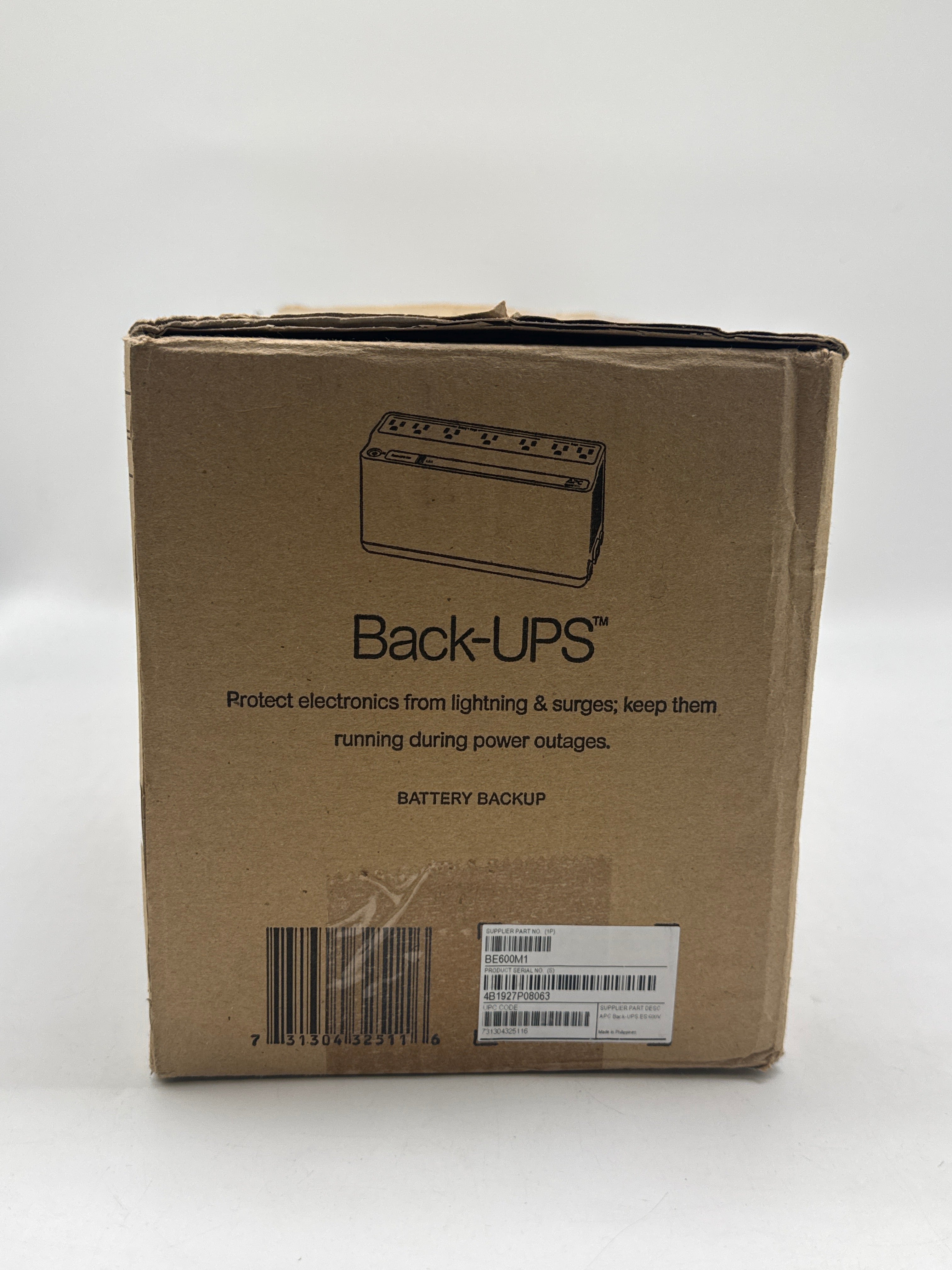 APC Back-UPS BE600M1 600 VA 330W New open box
