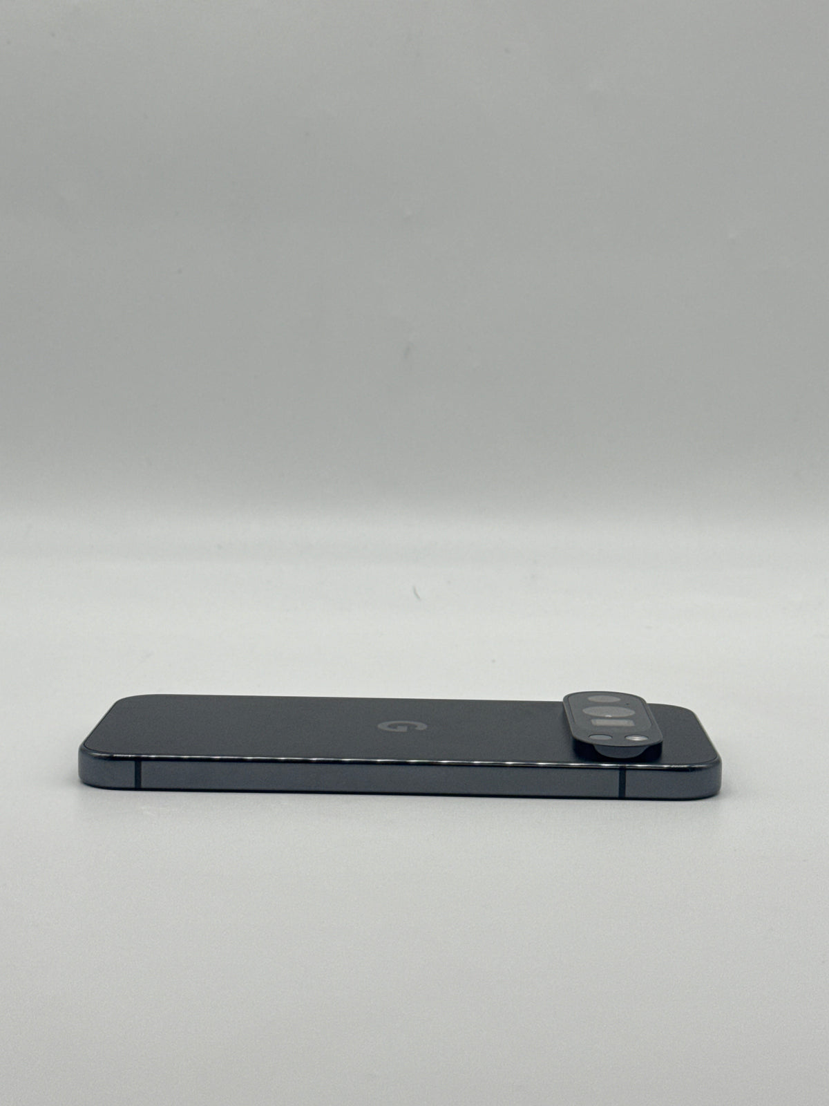Google Pixel 9 Pro 6.3" 128GB 16GB RAM Unlocked - Used