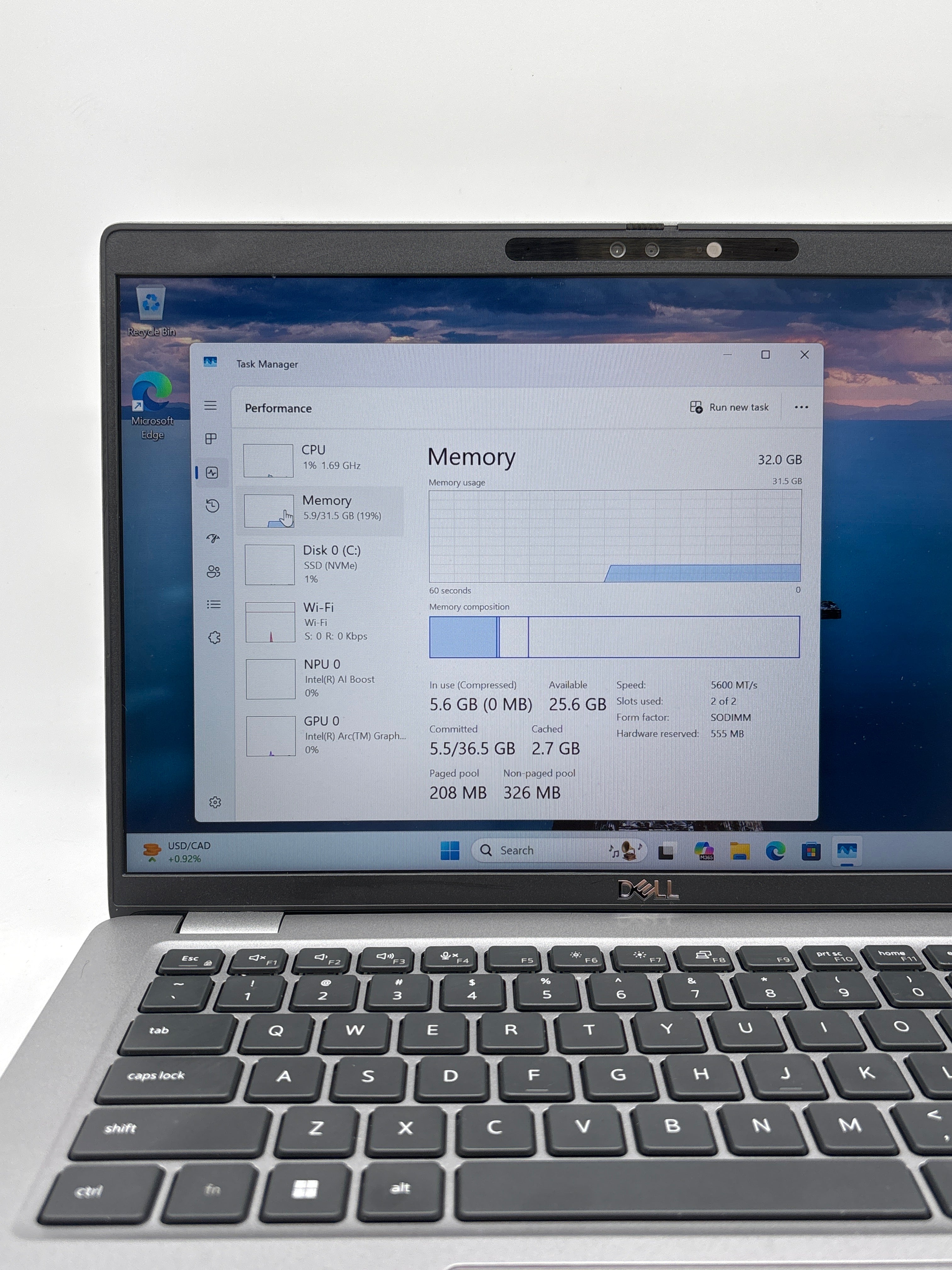 Dell Latitude 5450 14 in Ultra 7 165H 32GB RAM 512GB SSD Silver - Used