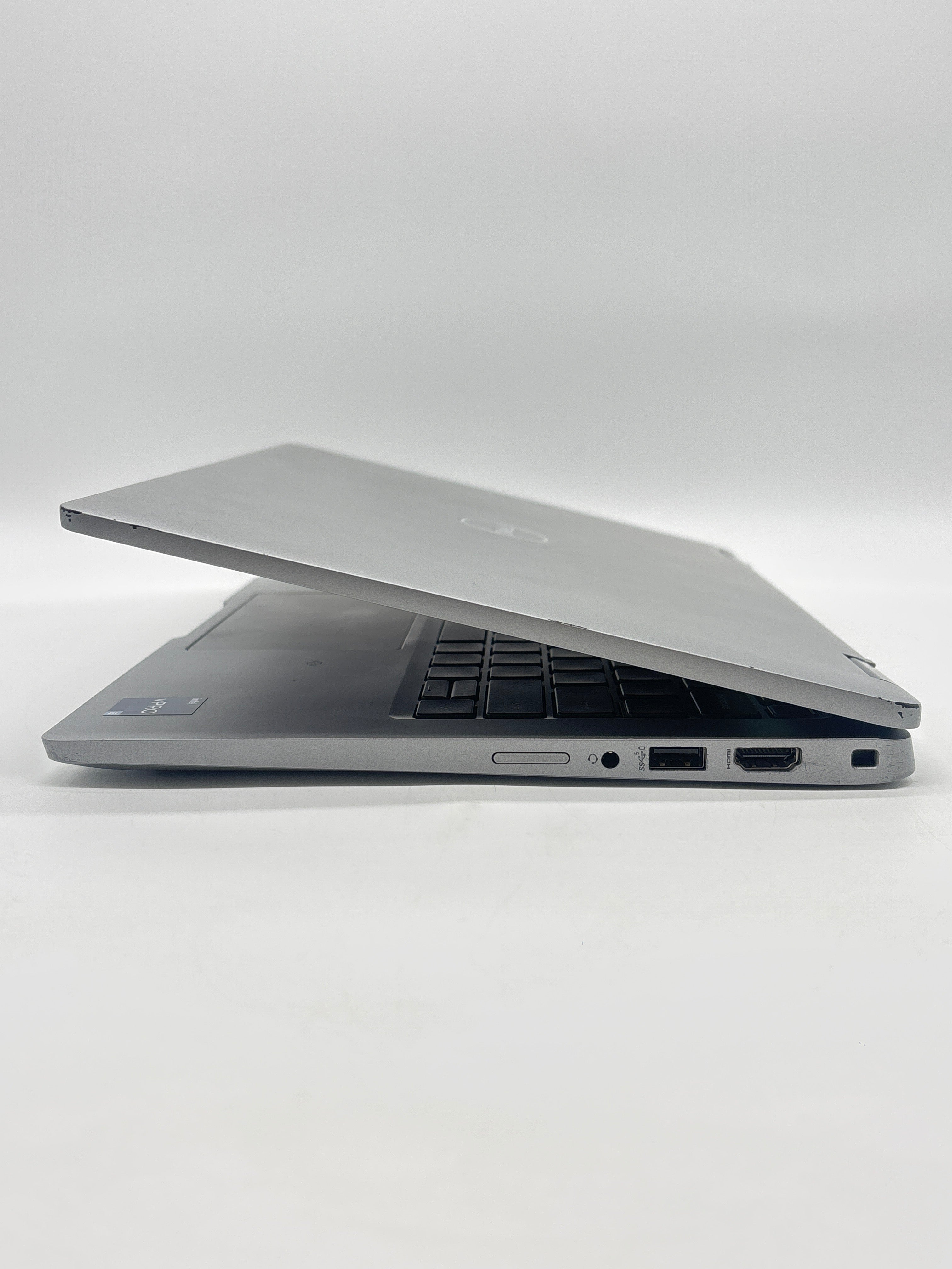 Dell Latitude 5330 i5-1235U 16GB RAM 256GB SSD TOUCH