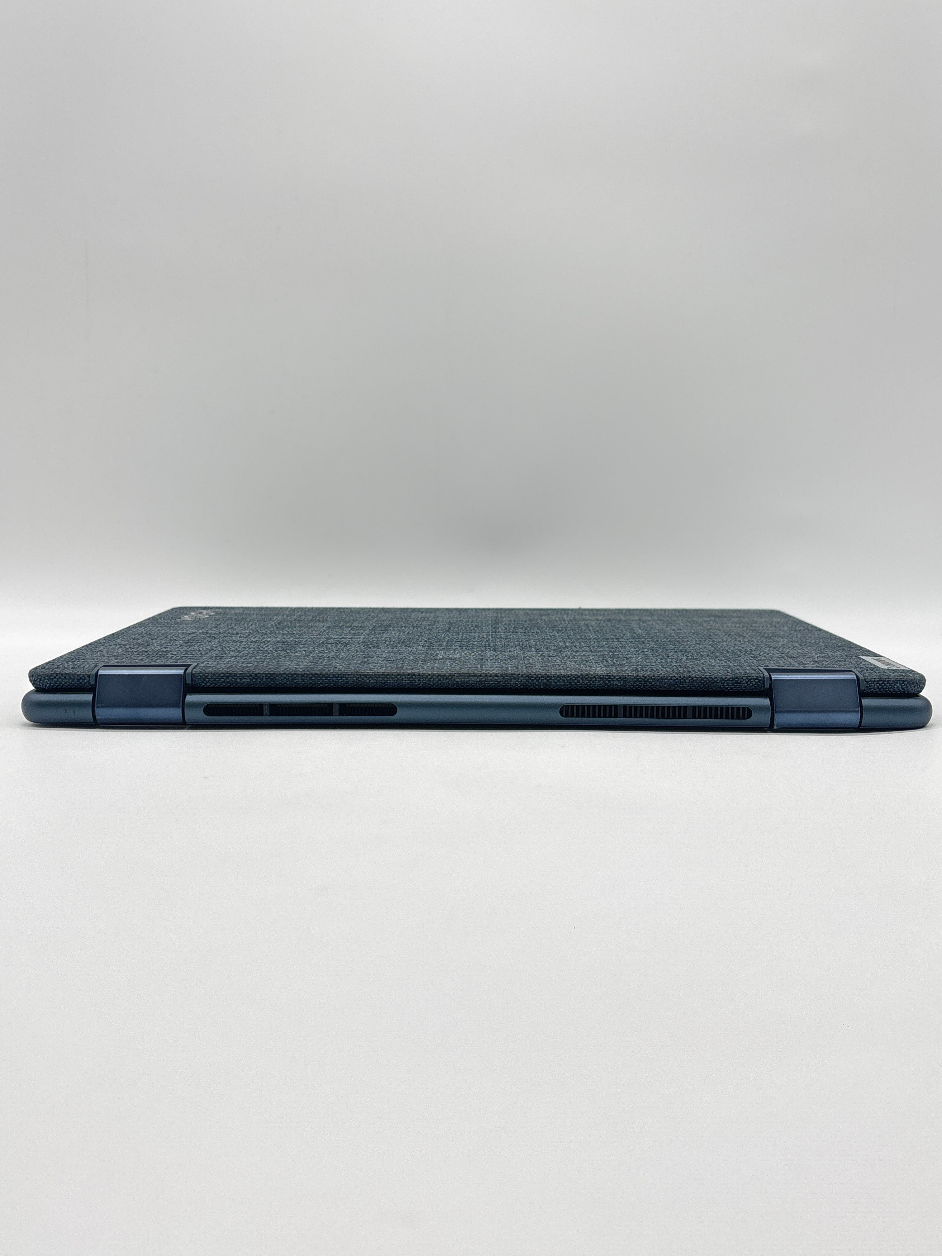 Lenovo Yoga 6 13.3" Ryzen 5 5500U 8GB RAM 256GB SSD Blue Laptop