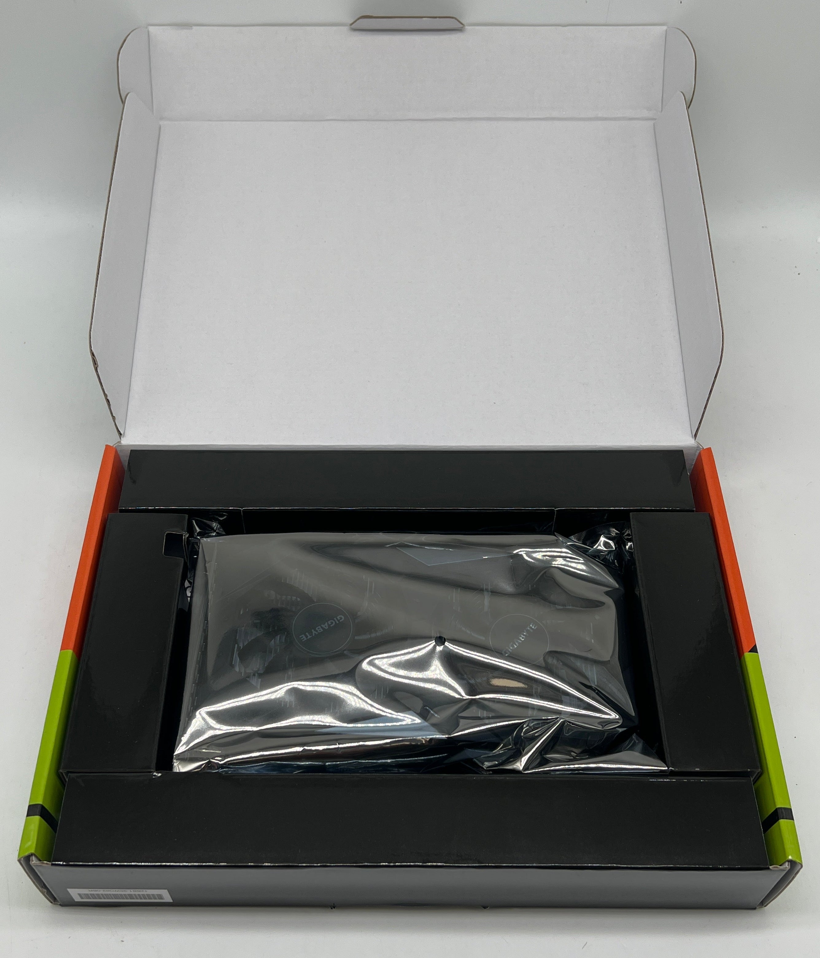 Gigabyte RTX 3050 Graphics Card WindForce OC V2 6GB GDDR6 - New Open Box