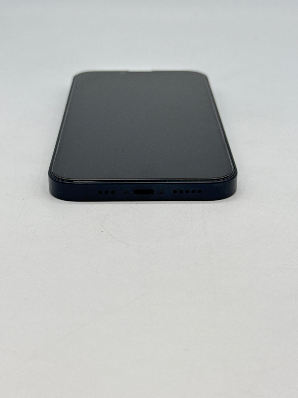 Apple iPhone 13 128GB Unlocked Midnight - Used