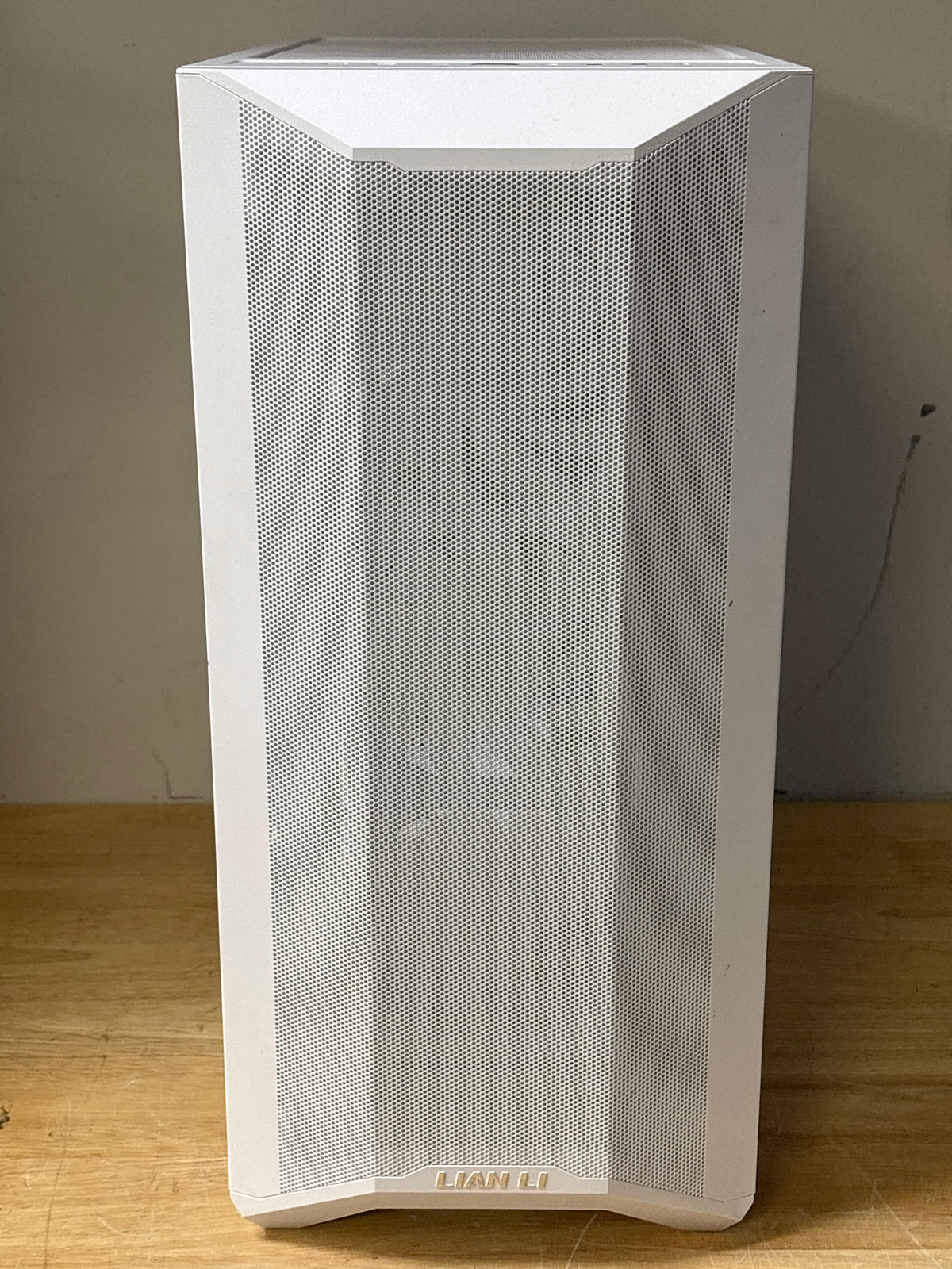 Custom PC i7-12700K 16GB RAM 2TB HDD 500GB SSD RTX 4060 8GB White Used