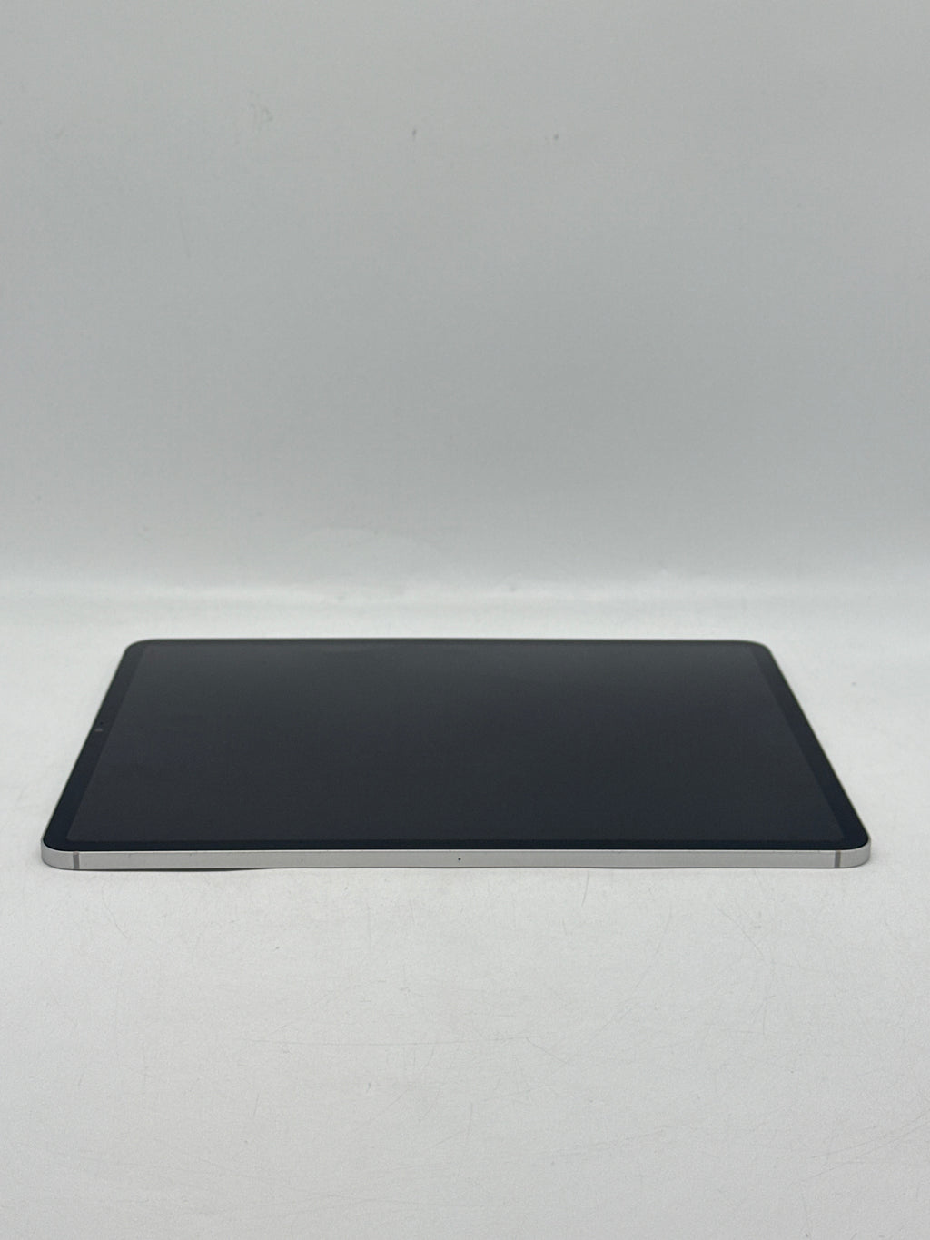 Apple iPad Pro 12.9" 5th Gen 256GB Wi-Fi + Cellular Silver - Loose Display