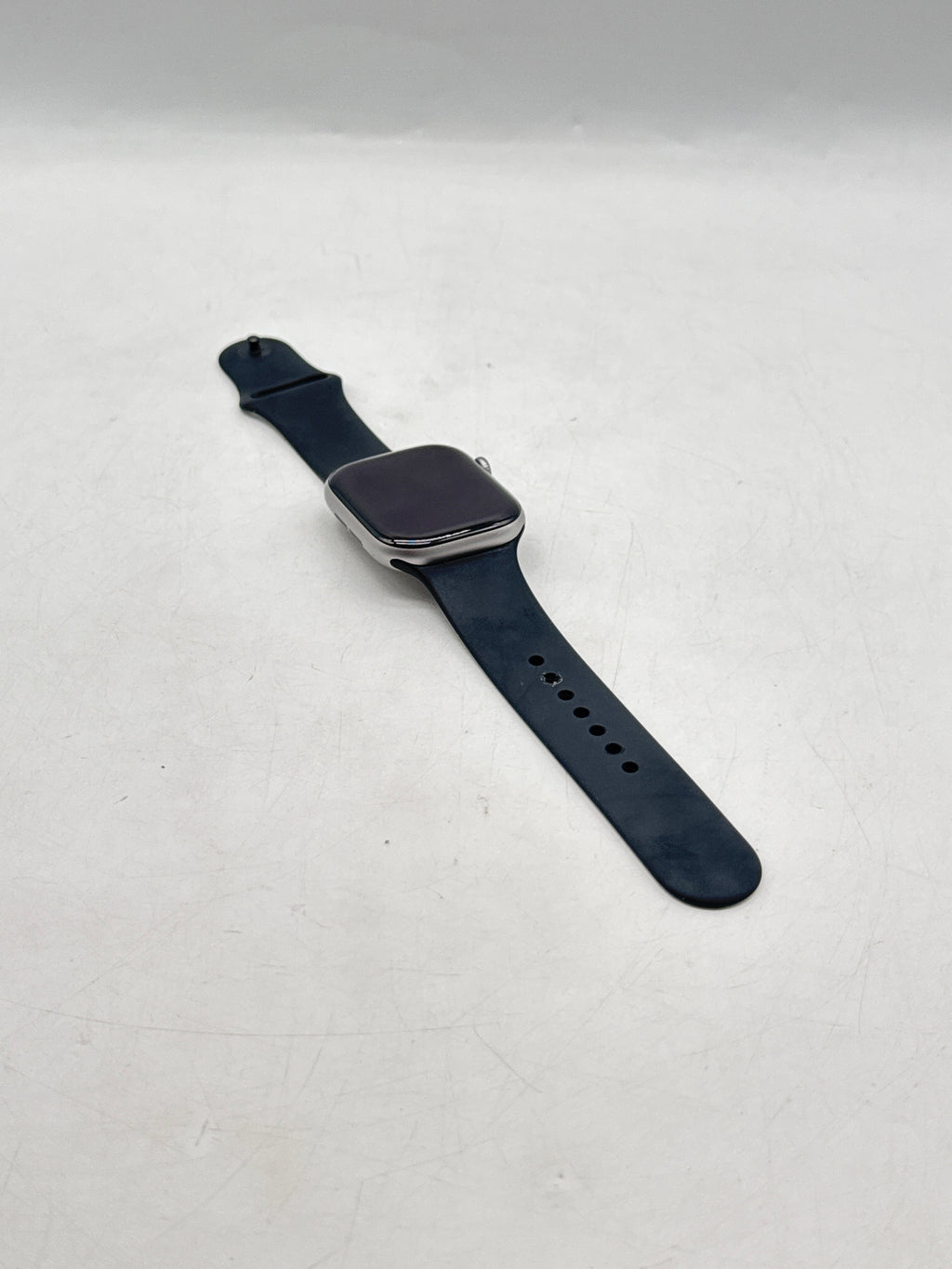 Apple Watch Series 11 46mm GPS A3333 Silver Aluminum - Used