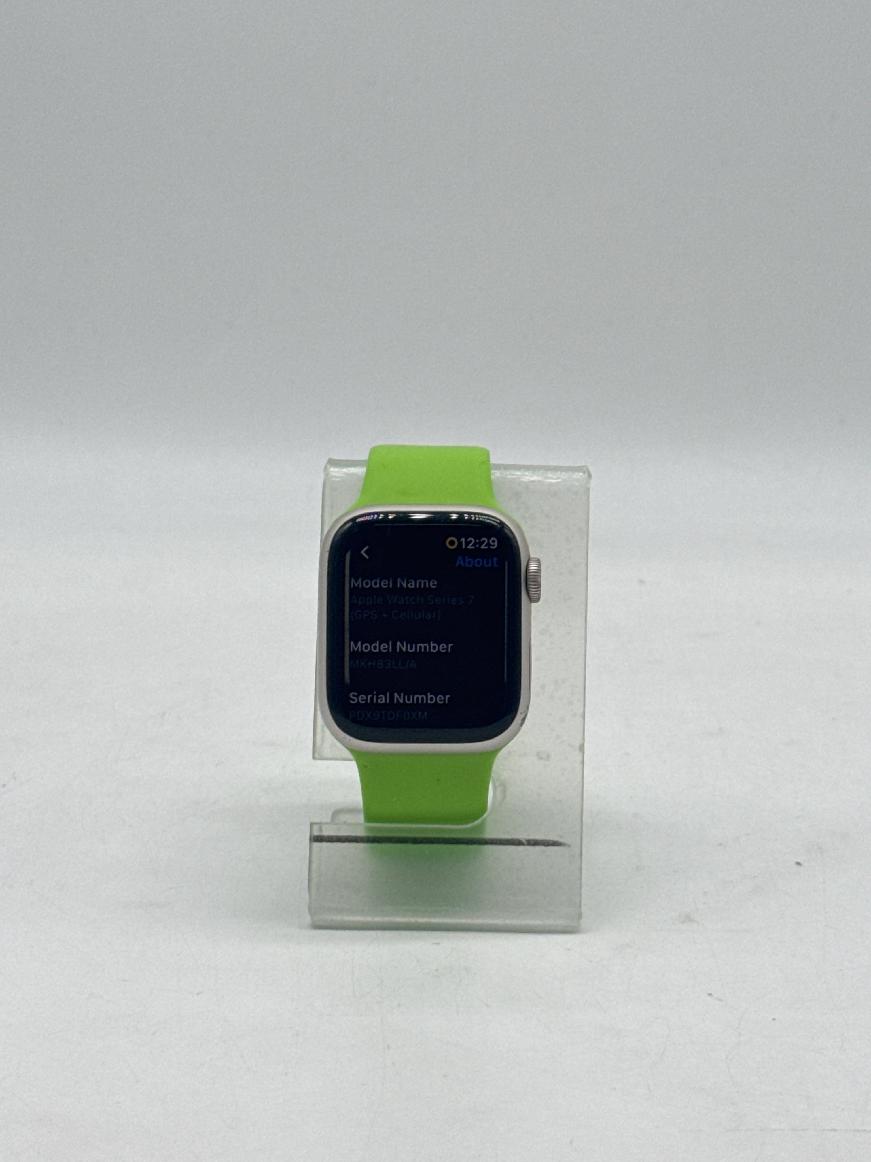 Apple Watch Series 7 41mm GPS + Cellular Starlight - Used