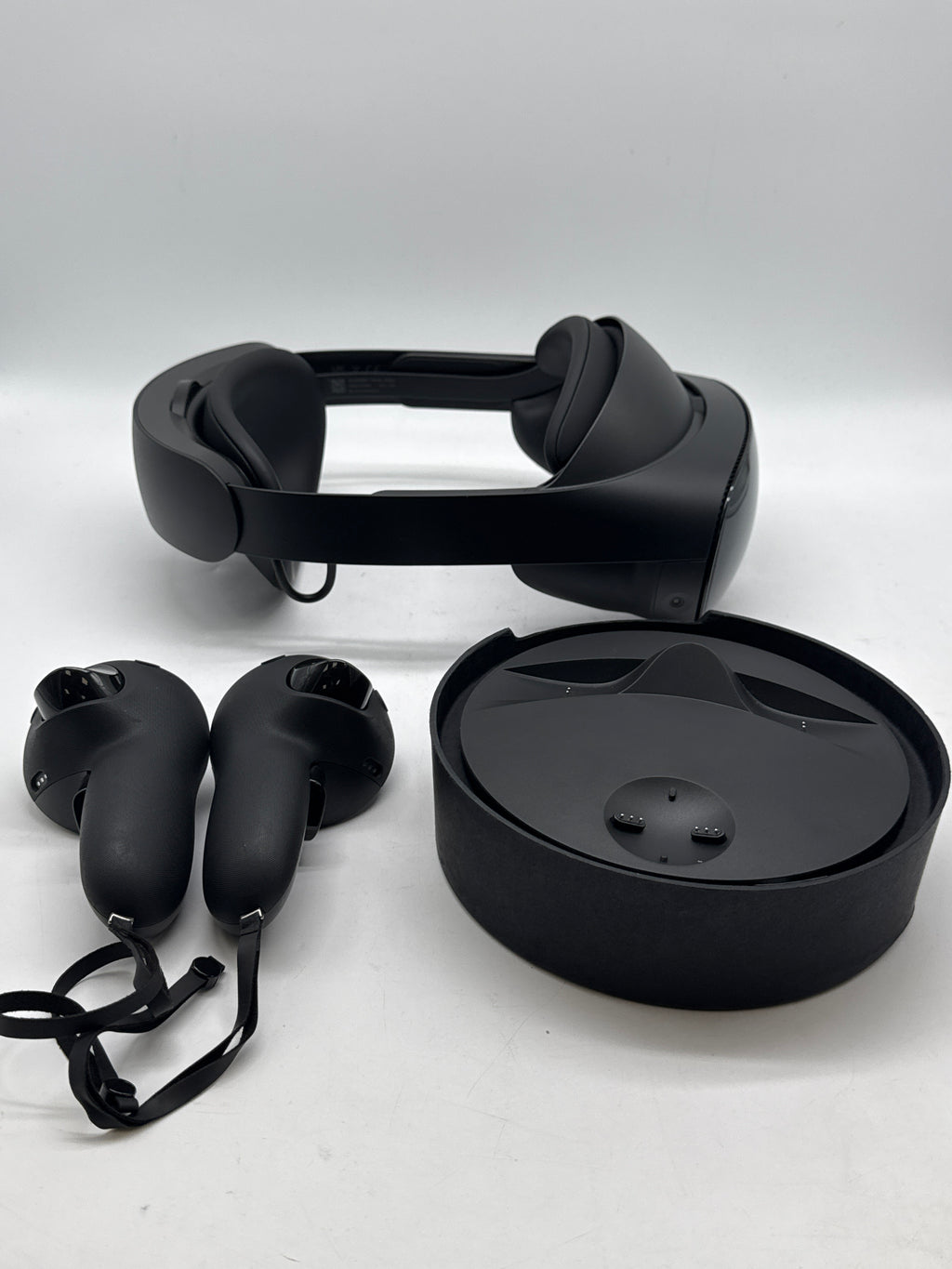 Meta Quest Pro VR Headset Black - Used With Box