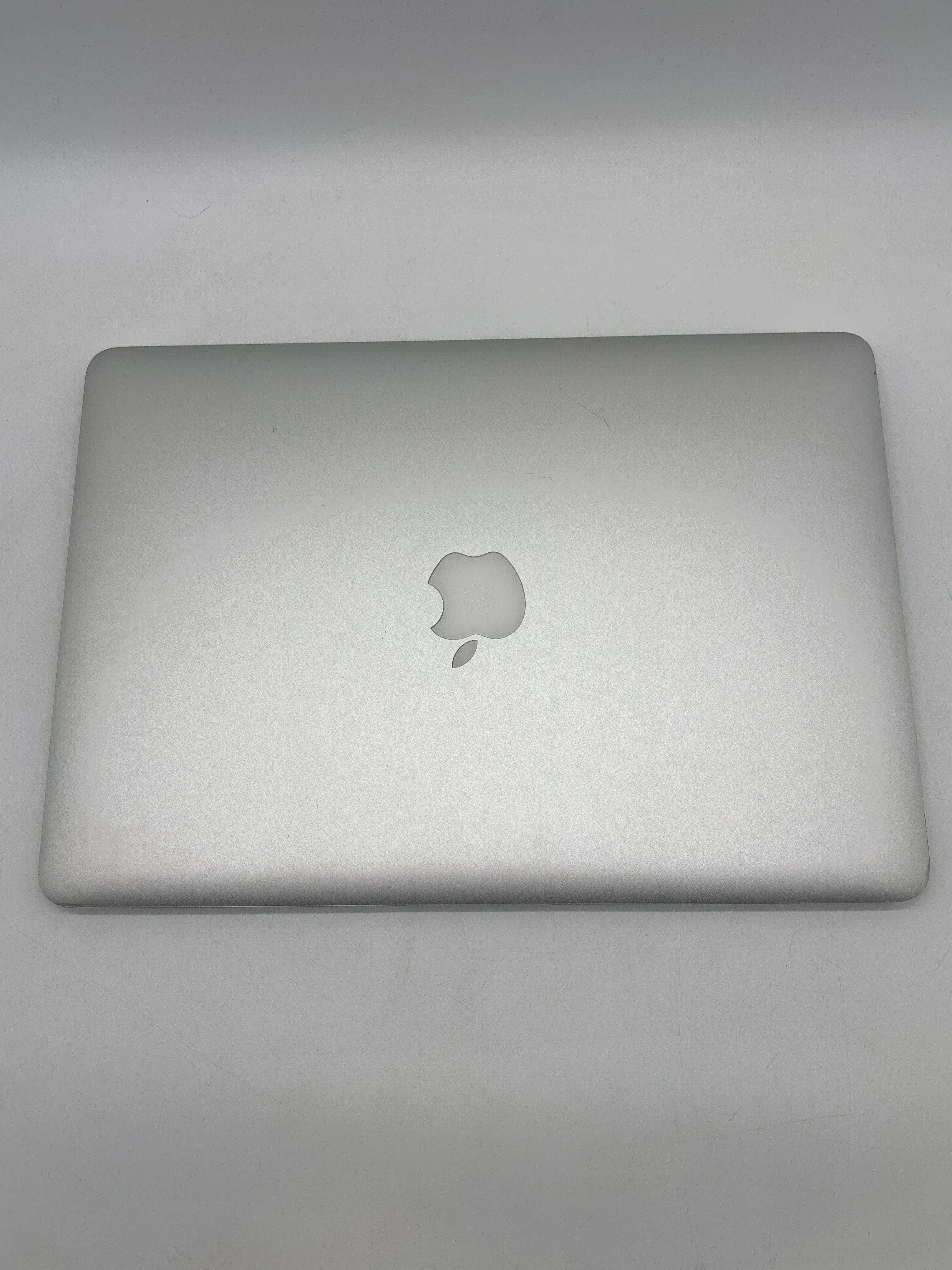 Apple MacBook Air 13" A1466 2017 i5 8GB 128GB Silver