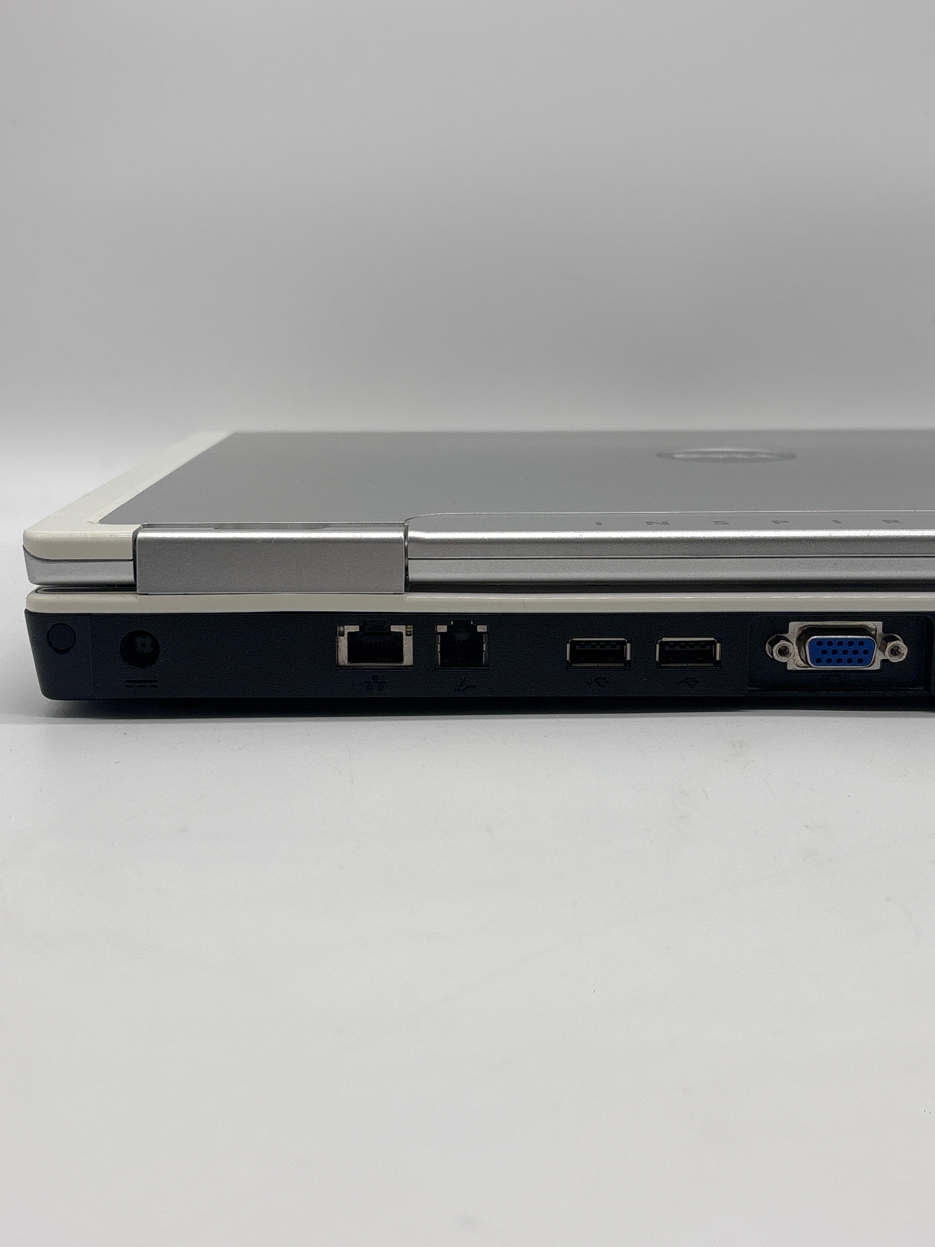 Dell Inspiron 6400 i2 1 GB RAM 160GB Silver For Parts (Read DESC)