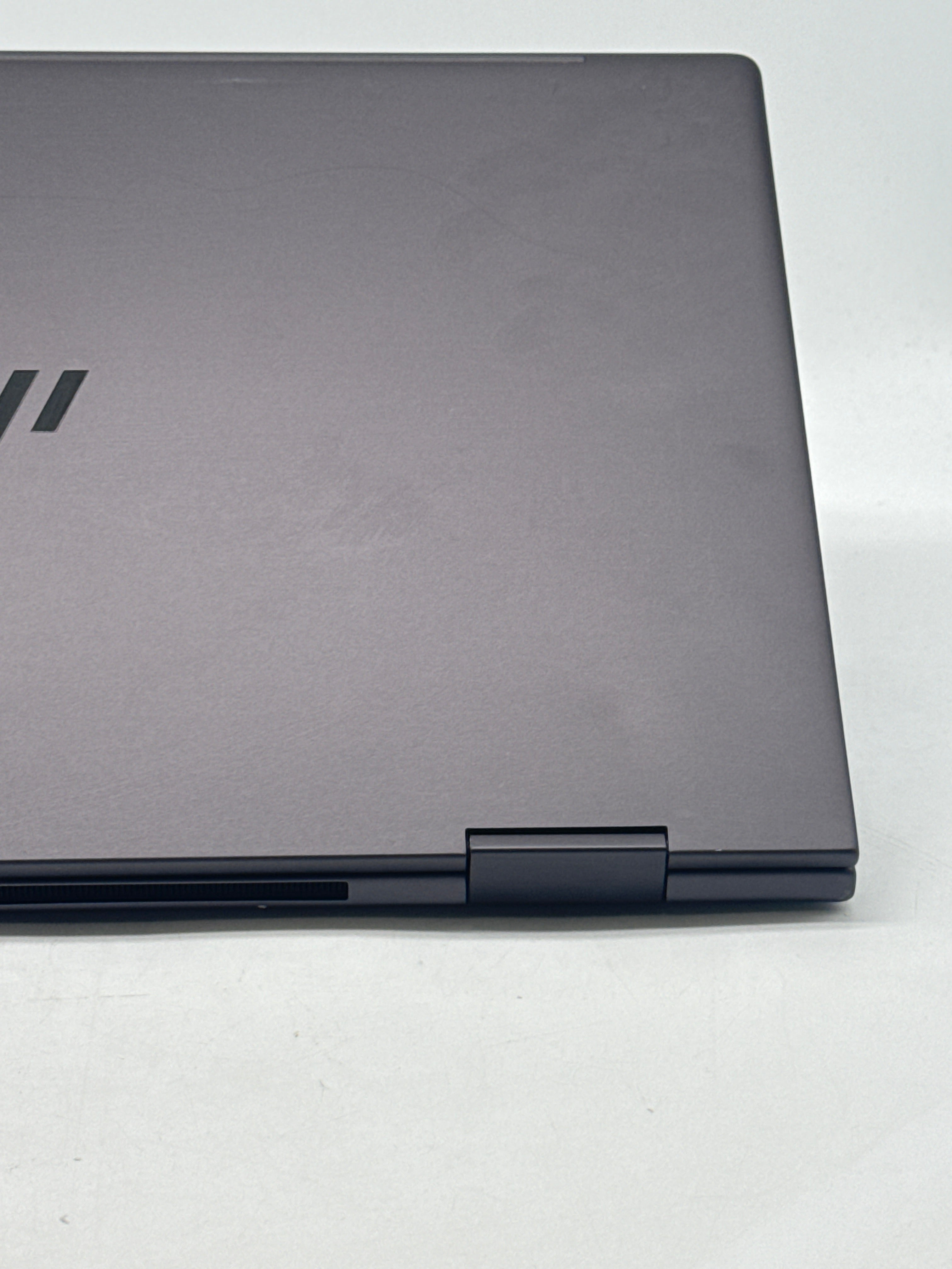 HP ENVY x360 15-fh0013dx 15.6" AMD Ryzen 5 7530U 8GB RAM 256GB SSD - Used