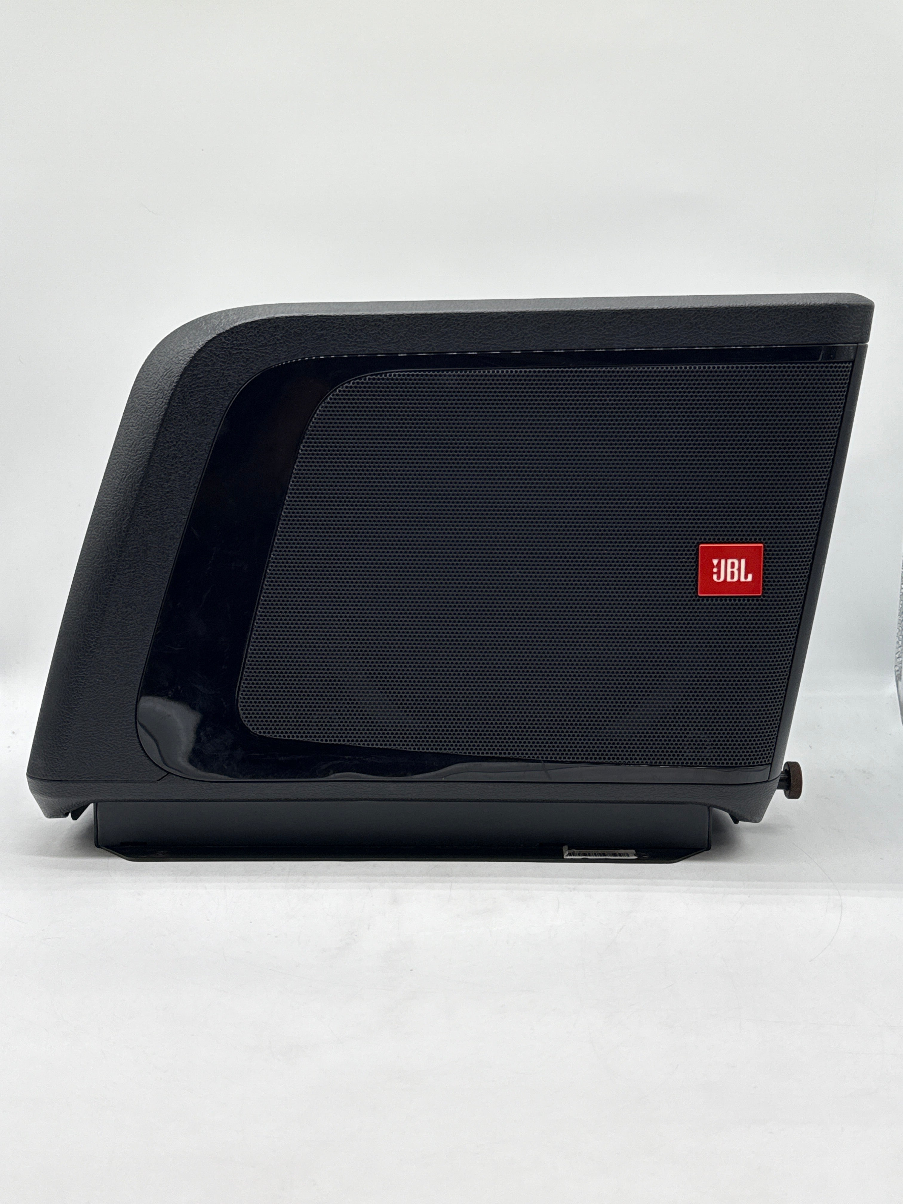 JBL BassPro Micro 140W 8" Powered Subwoofer No Docks - Used
