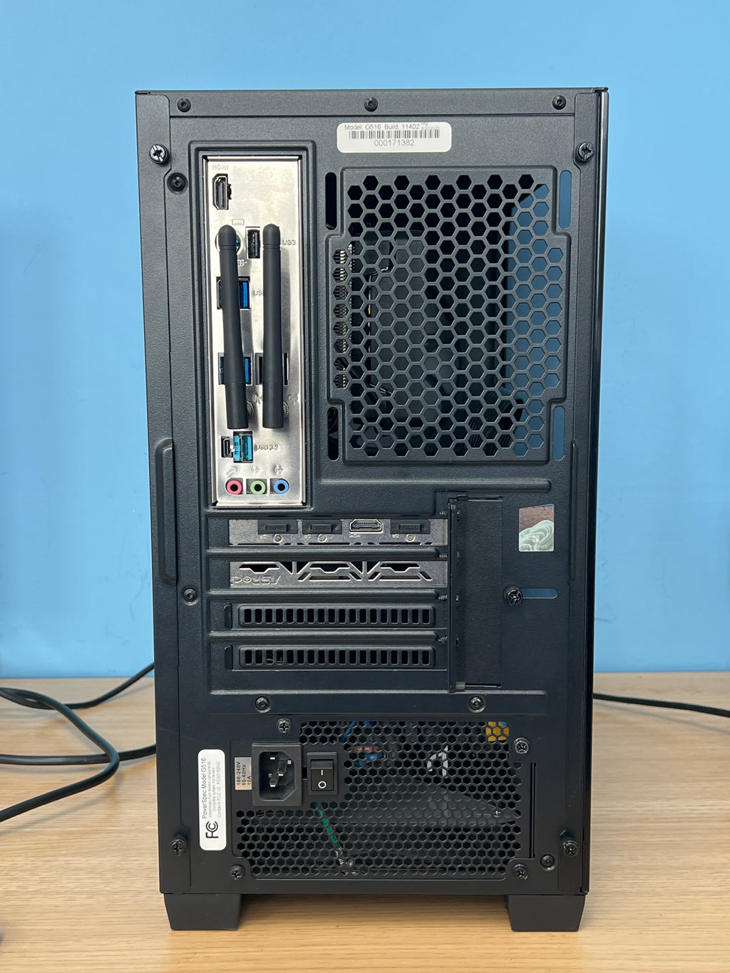 PowerSpec G516 AMD Ryzen 5 5600X3D 16GB RAM 512GB SSD RX 6650XT - Used