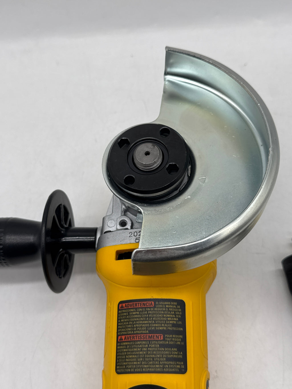 DeWalt DWE4120N 4-1 2in Angle Grinder 120V 12000 RPM Yellow - Used