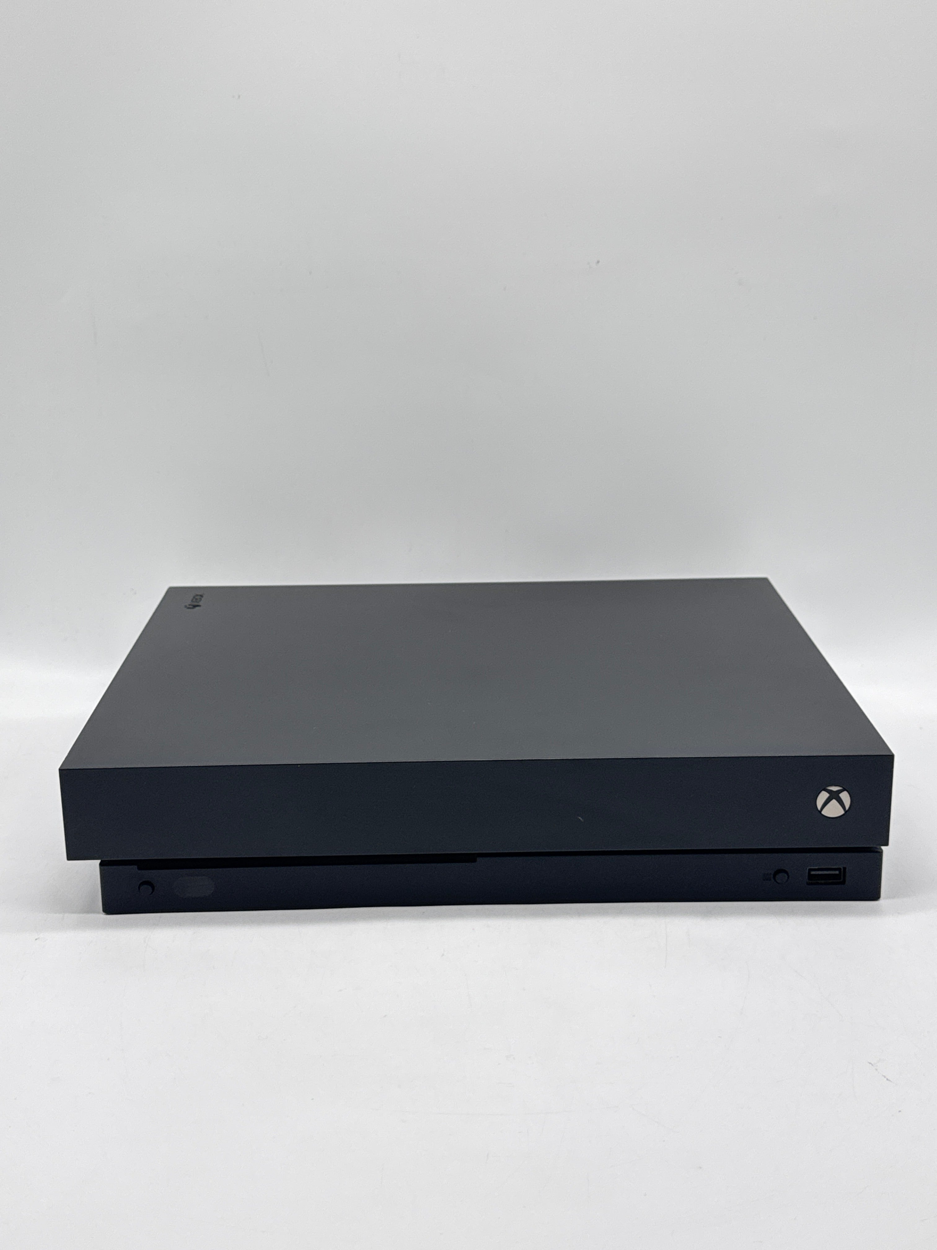 Microsoft Xbox One X 1787 1TB Disc Edition Black - Used