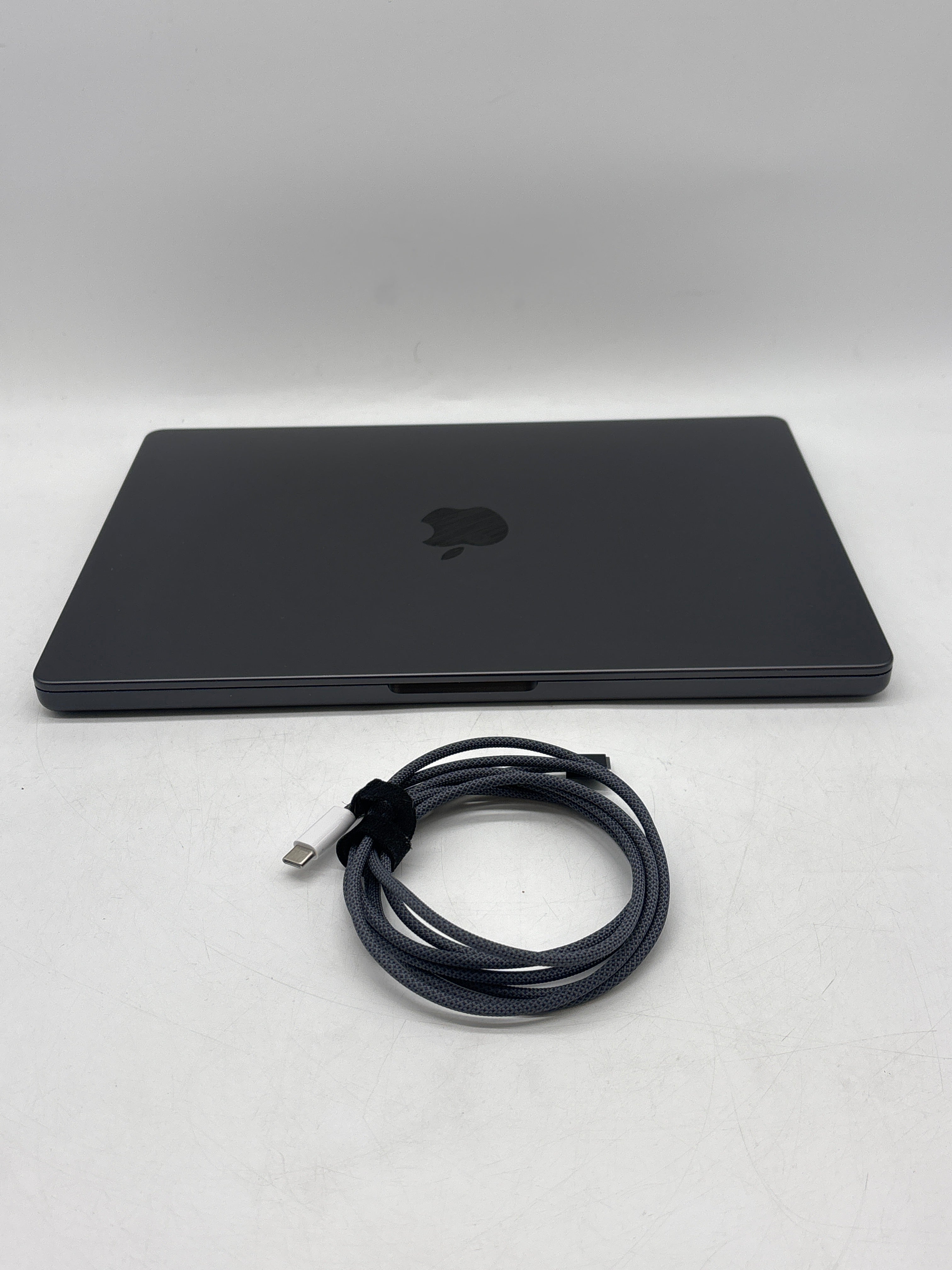 MacBook Pro 14" A2992 M3 Pro 11C 18GB RAM 512GB SSD - For Parts (Bad Screen)