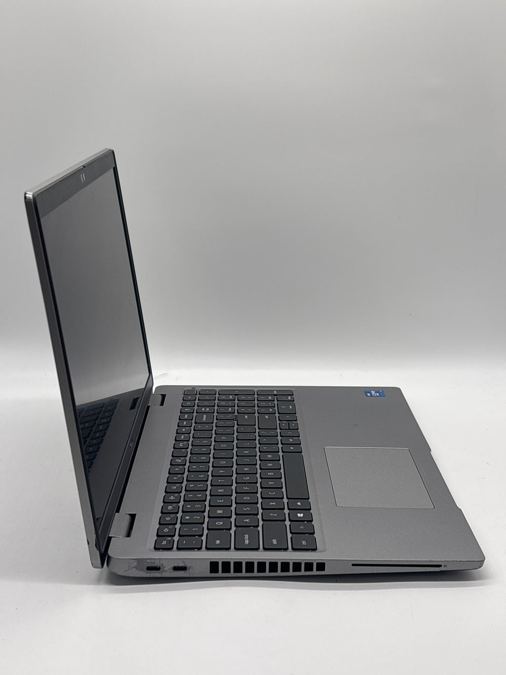 Dell Latitude 5520 15.6" i7-1185G7 32GB RAM 512GB SSD Silver