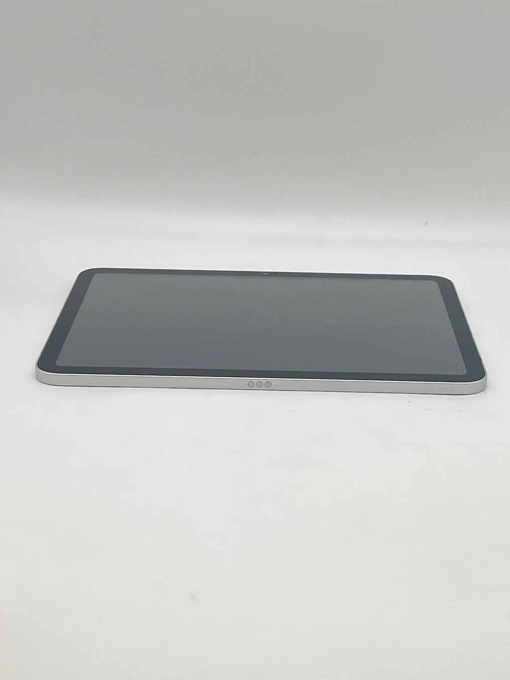 Apple iPad 10th Generation A2696 64GB Wi-Fi - Stuck in recovery mode