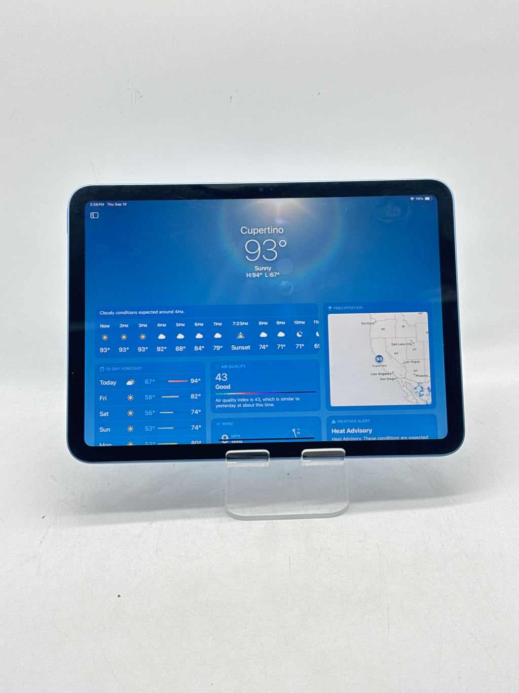 Apple iPad 10.9" A2696 64GB Wi-Fi Blue - Used
