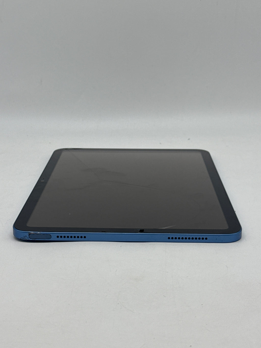 Apple iPad (11th Gen) A16 128GB Wi-Fi Tablet Blue - For Parts (Read Desc)