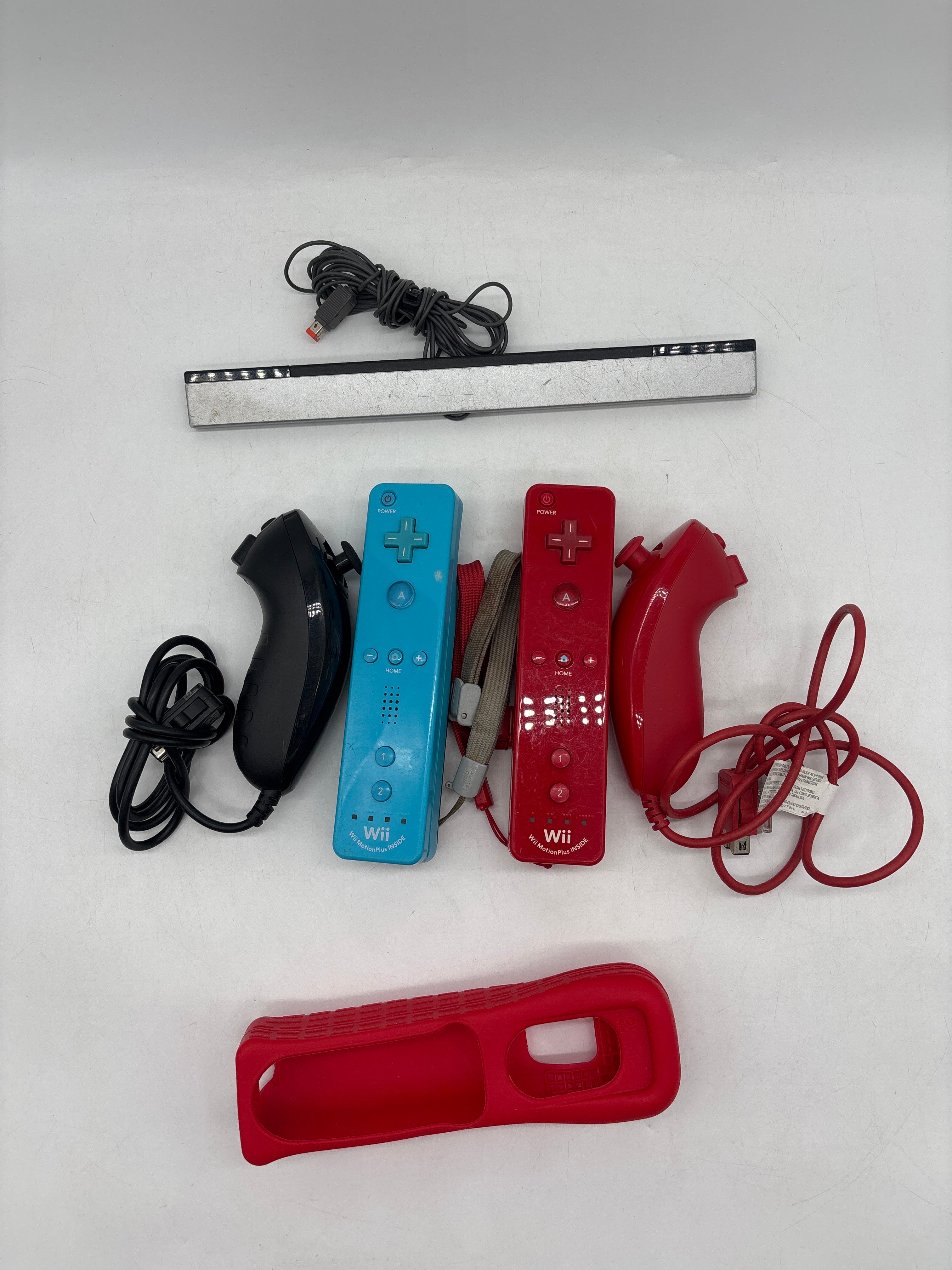 Nintendo Wii mini RVL-201 Red Console W/ 4 Controllers + Cables + 5 Games - Used