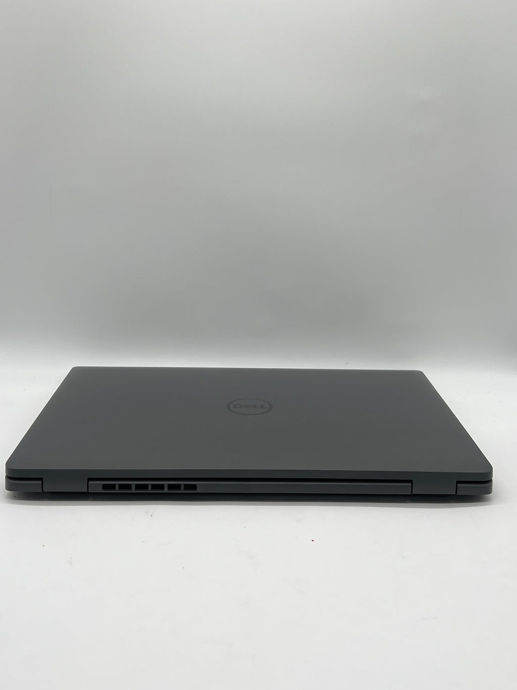 Dell Latitude 3550 15.6-inch Intel Core i5 13th 16GB RAM 256GB SSD Black Used