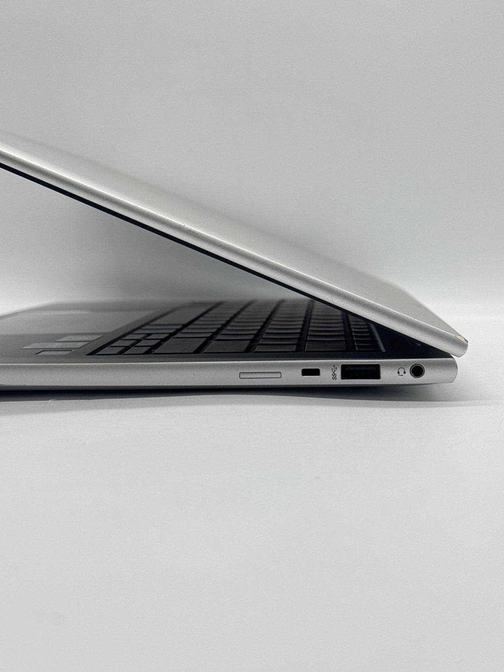 HP Elitebook 840 G9 i5-1245U 16GB RAM 256GB SSD